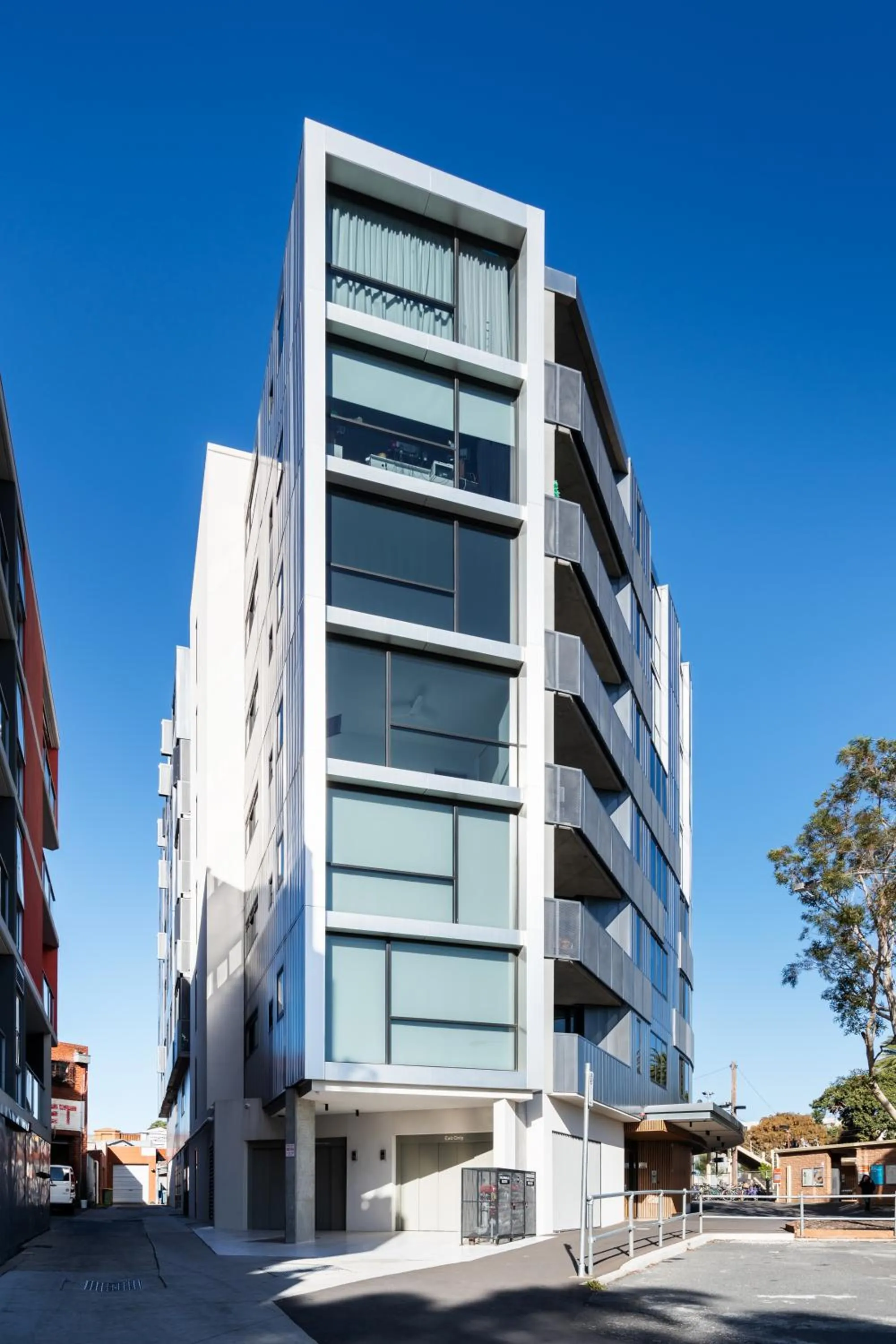 Property building in Anchorage Apartments Hampton