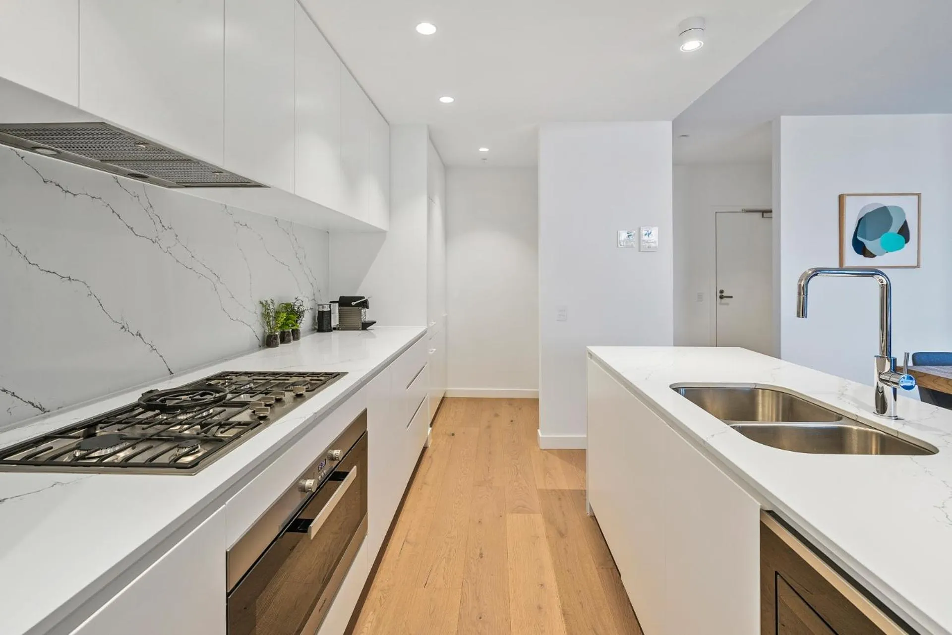 Kitchen or kitchenette in Anchorage Apartments Hampton