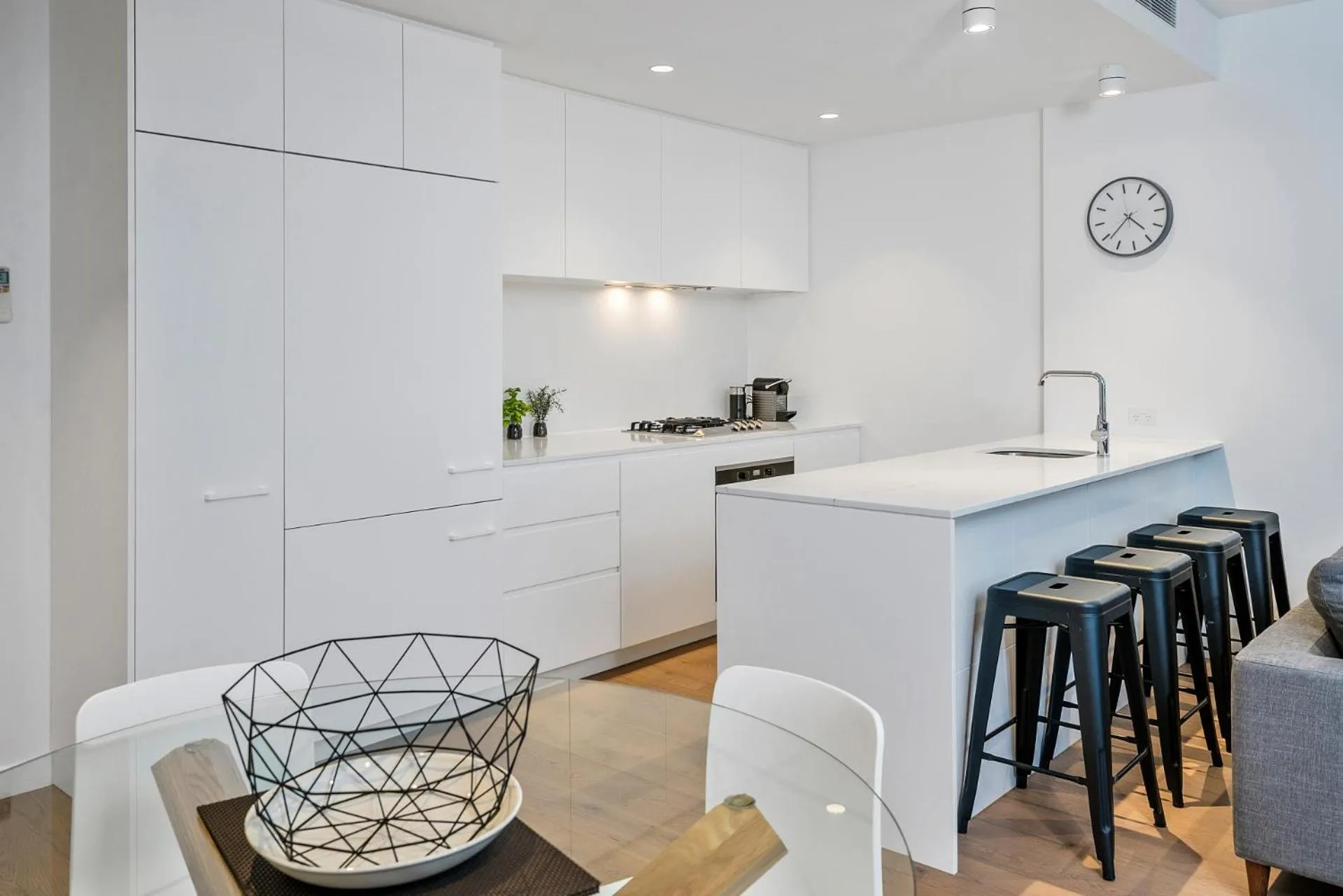 Kitchen or kitchenette in Anchorage Apartments Hampton