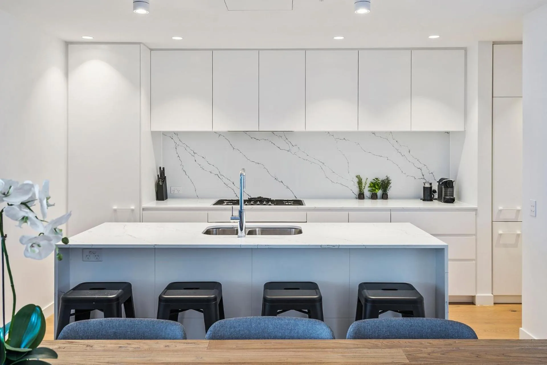 Kitchen or kitchenette in Anchorage Apartments Hampton