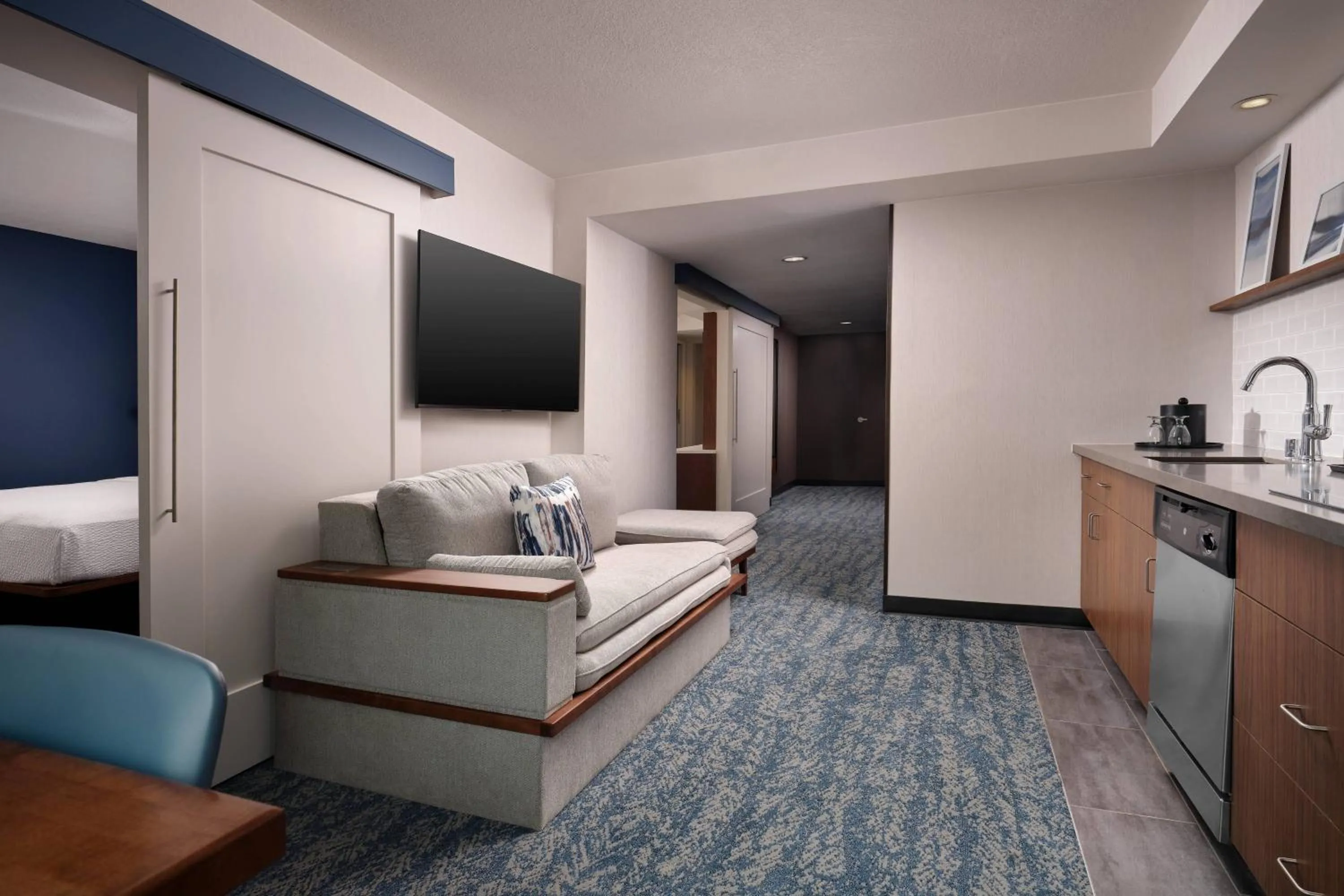 Bedroom, Bed in Courtyard by Marriott San Diego Mission Valley/Hotel Circle