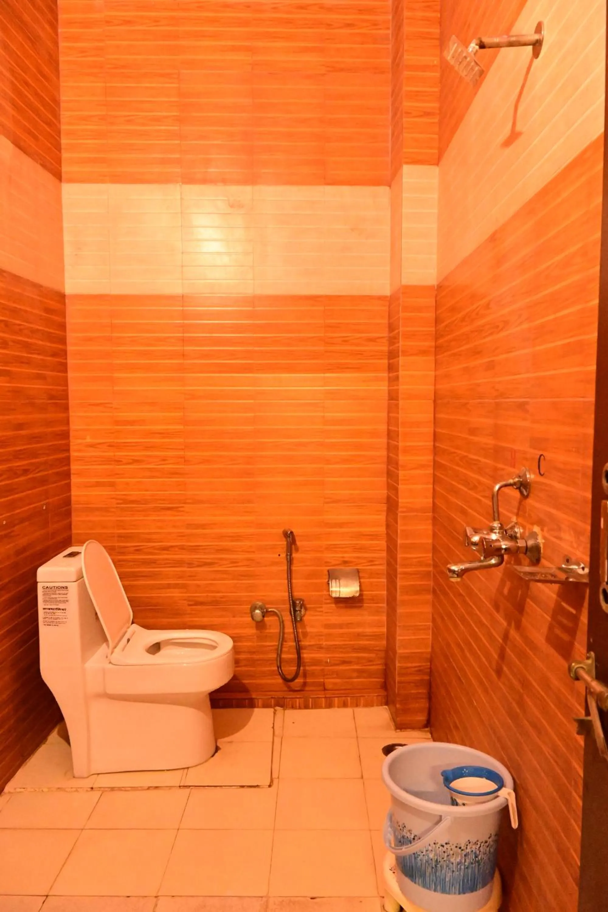 Shower in Hotel Fotiya jaisalmer