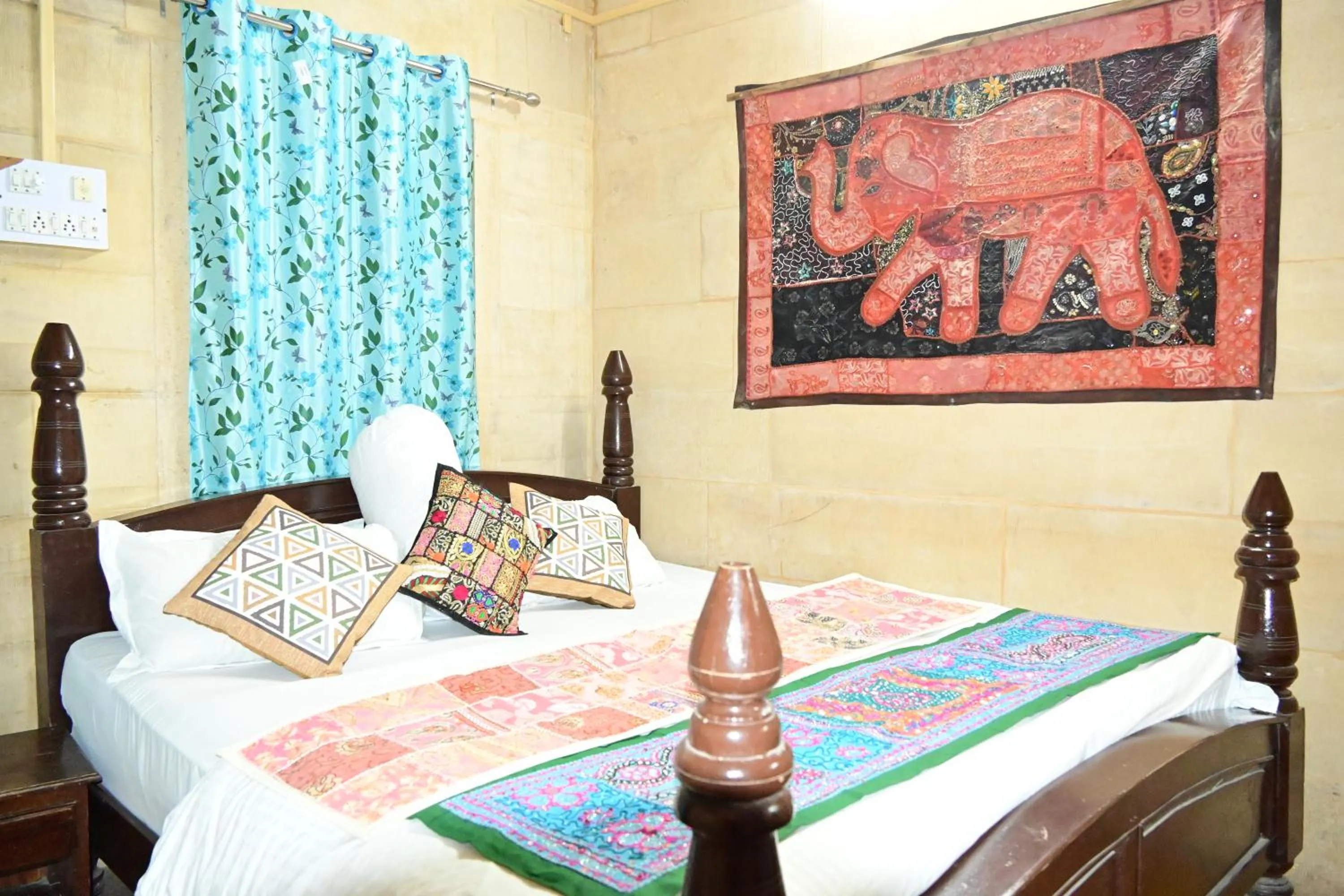 Bed in Hotel Fotiya jaisalmer