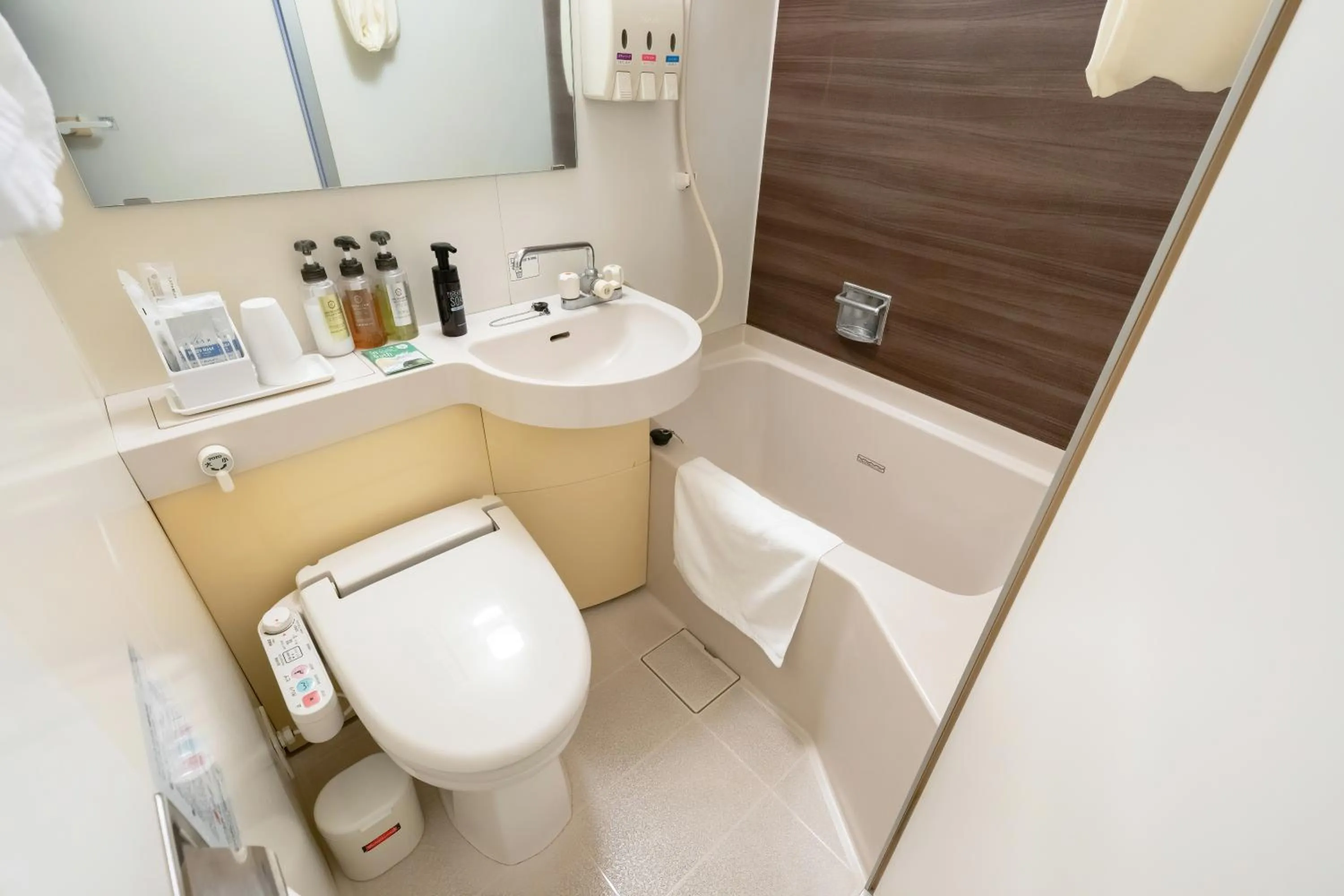 Toilet in Omura Central Hotel