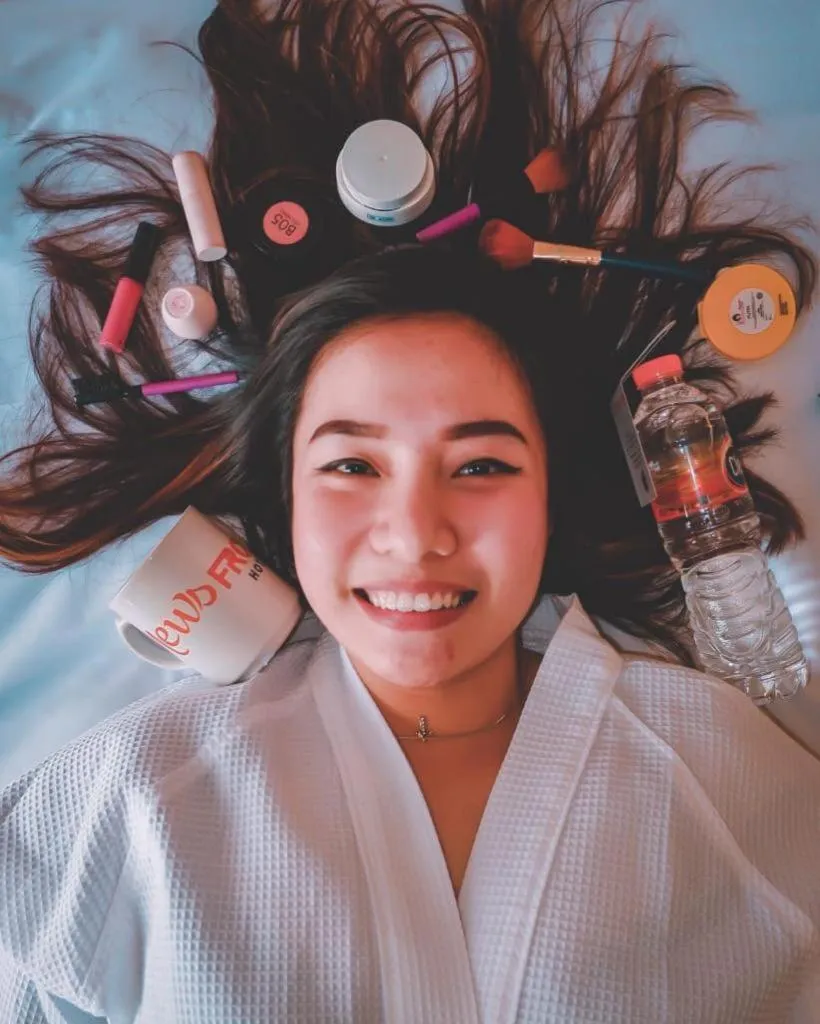 People in News Hotel by Graha Pena Jawa Pos