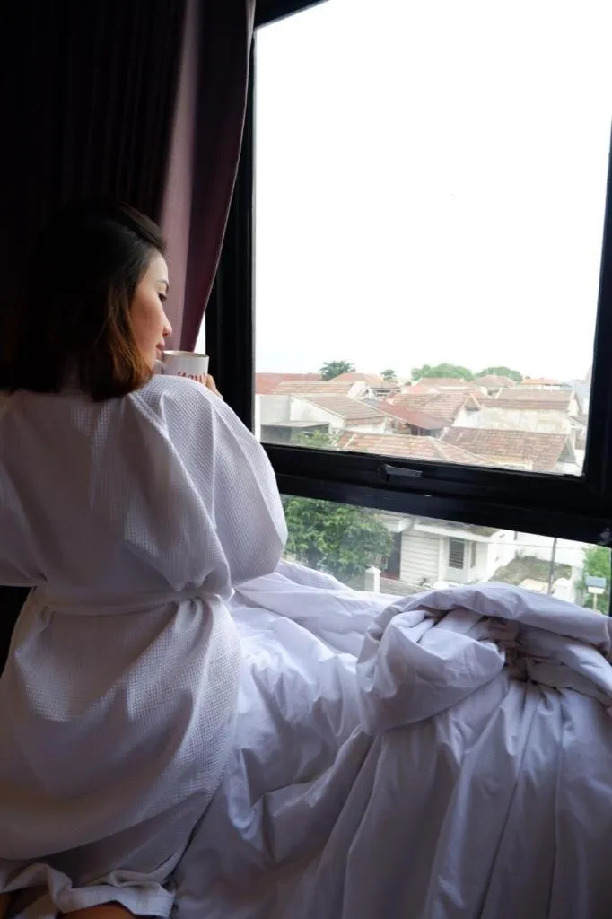 People, Bed in News Hotel by Graha Pena Jawa Pos