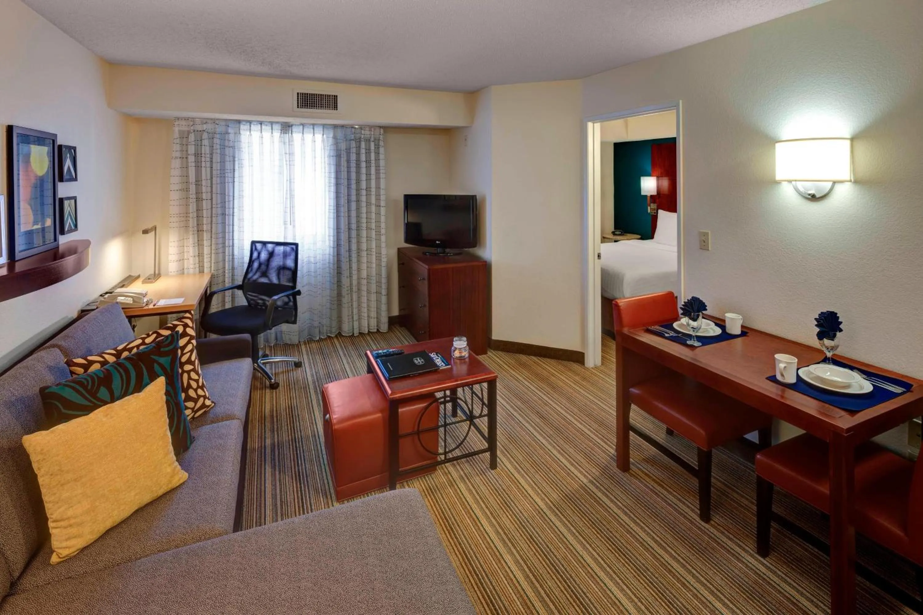 Bedroom in Residence Inn by Marriott San Diego Downtown