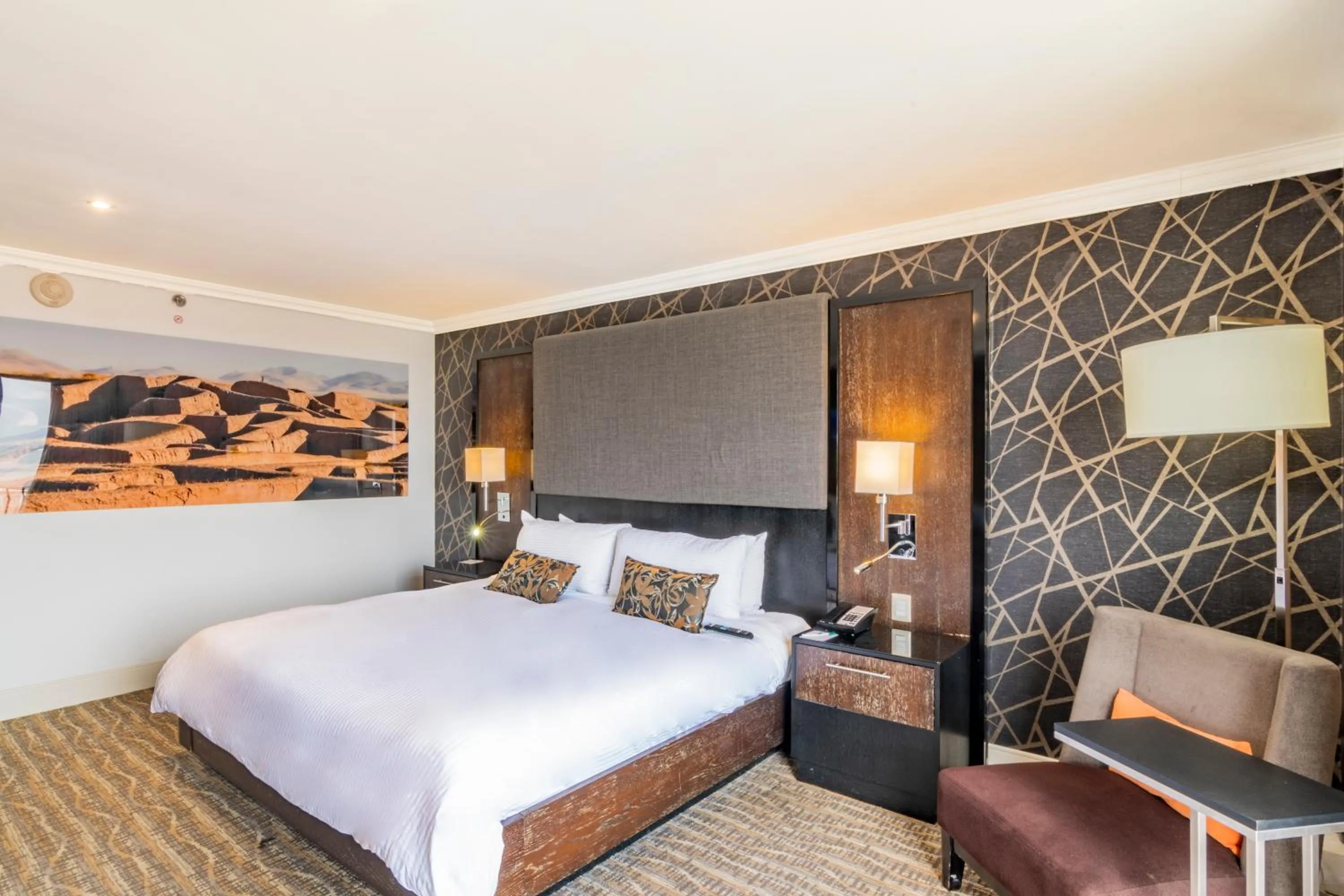 Bed in Hotel Lucerna Ciudad Juarez