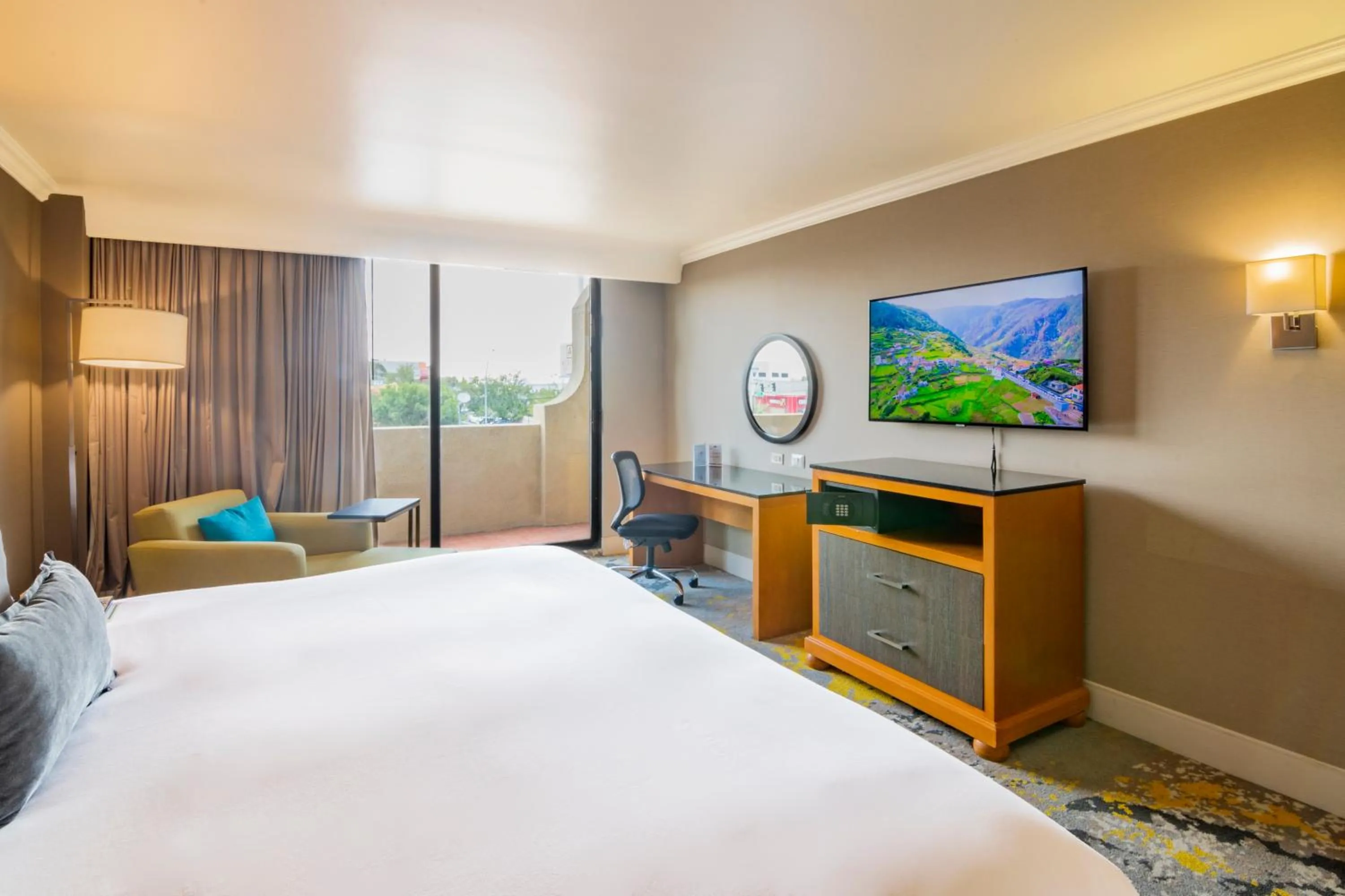 Bed in Hotel Lucerna Ciudad Juarez