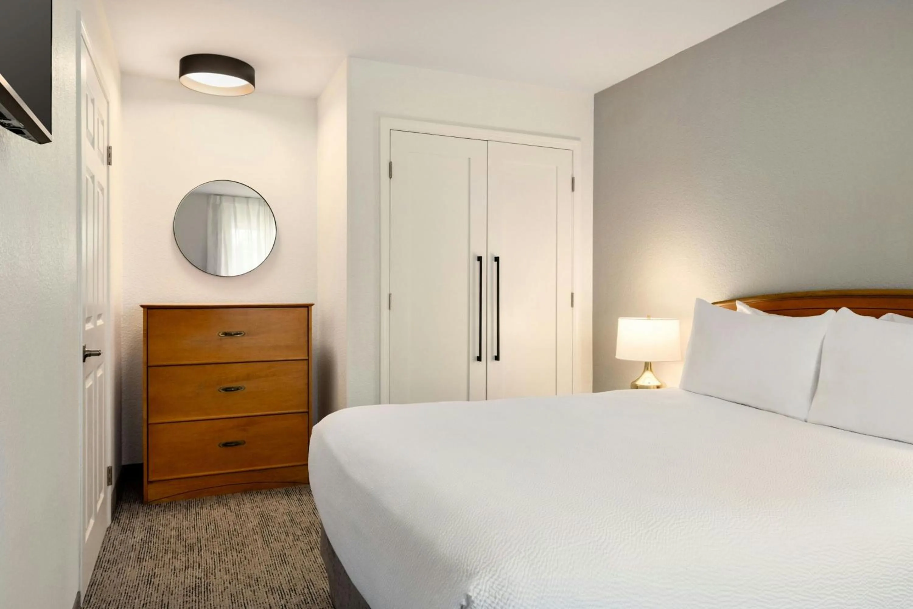 Bedroom, Bed in TownePlace Suites by Marriott Anaheim Maingate Near Angel Stadium