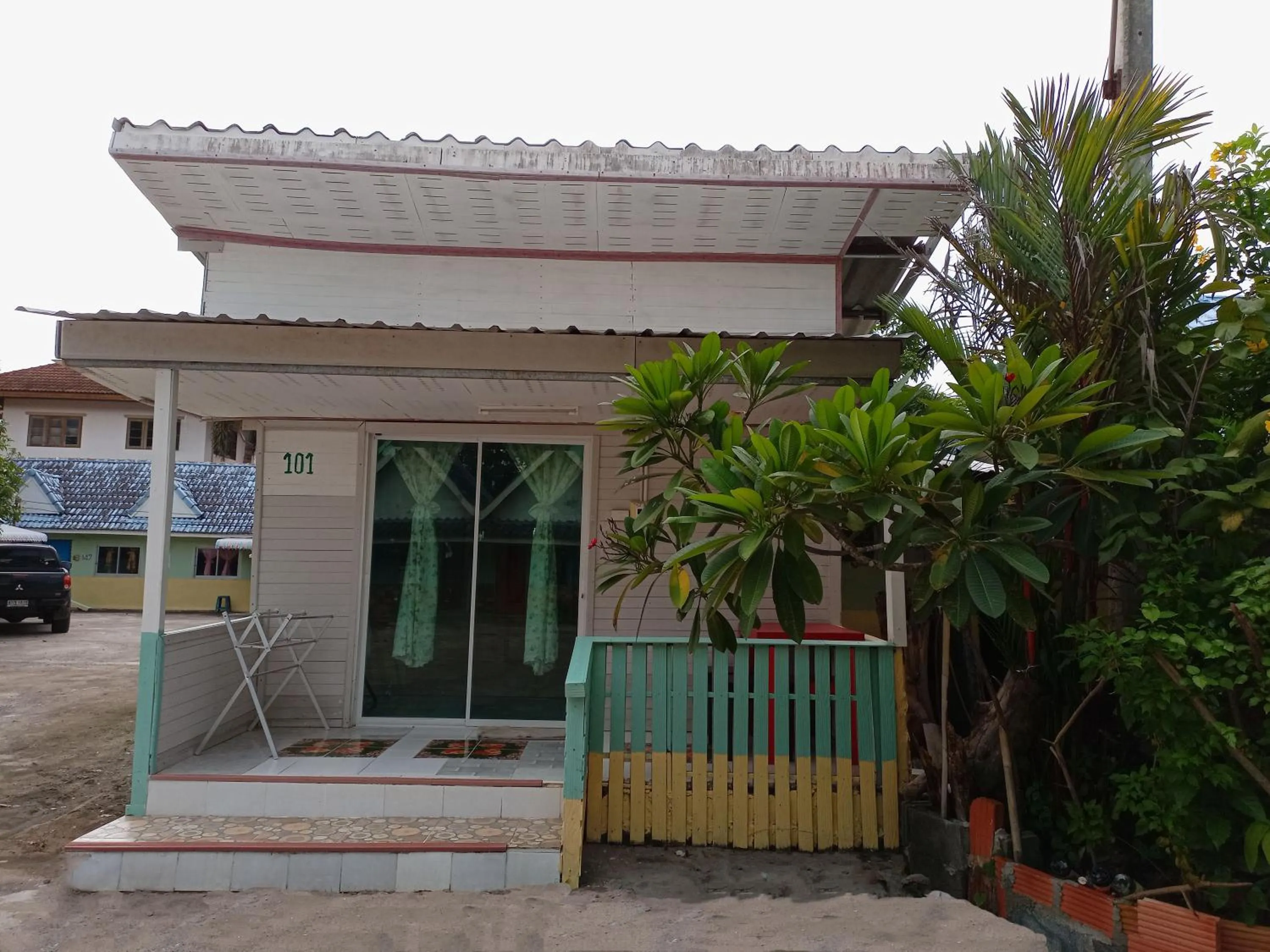 Property building in Kanjana Resort