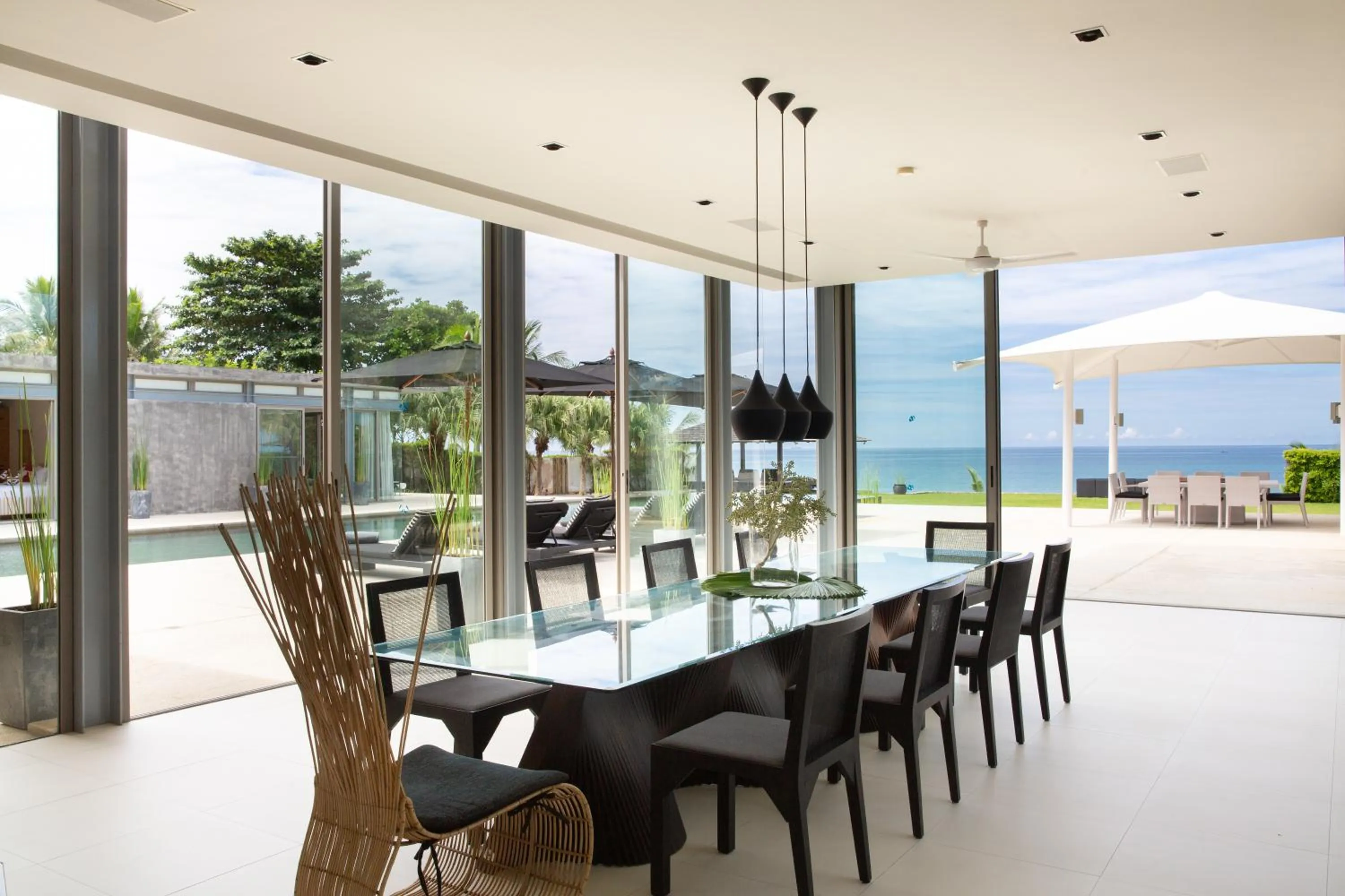 Dining area in Sava Beach Villas
