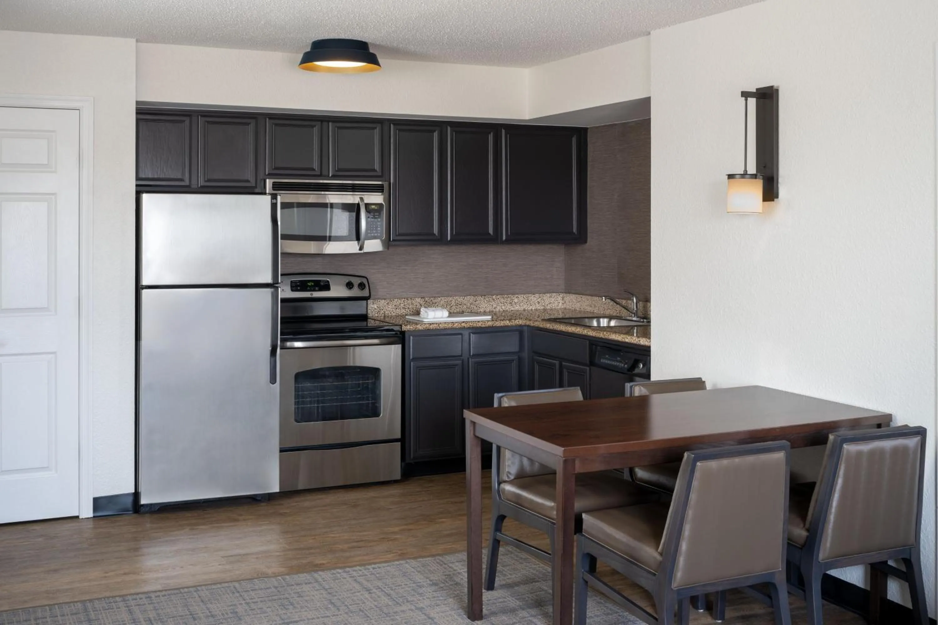 Bedroom in Residence Inn Washington, DC / Dupont Circle