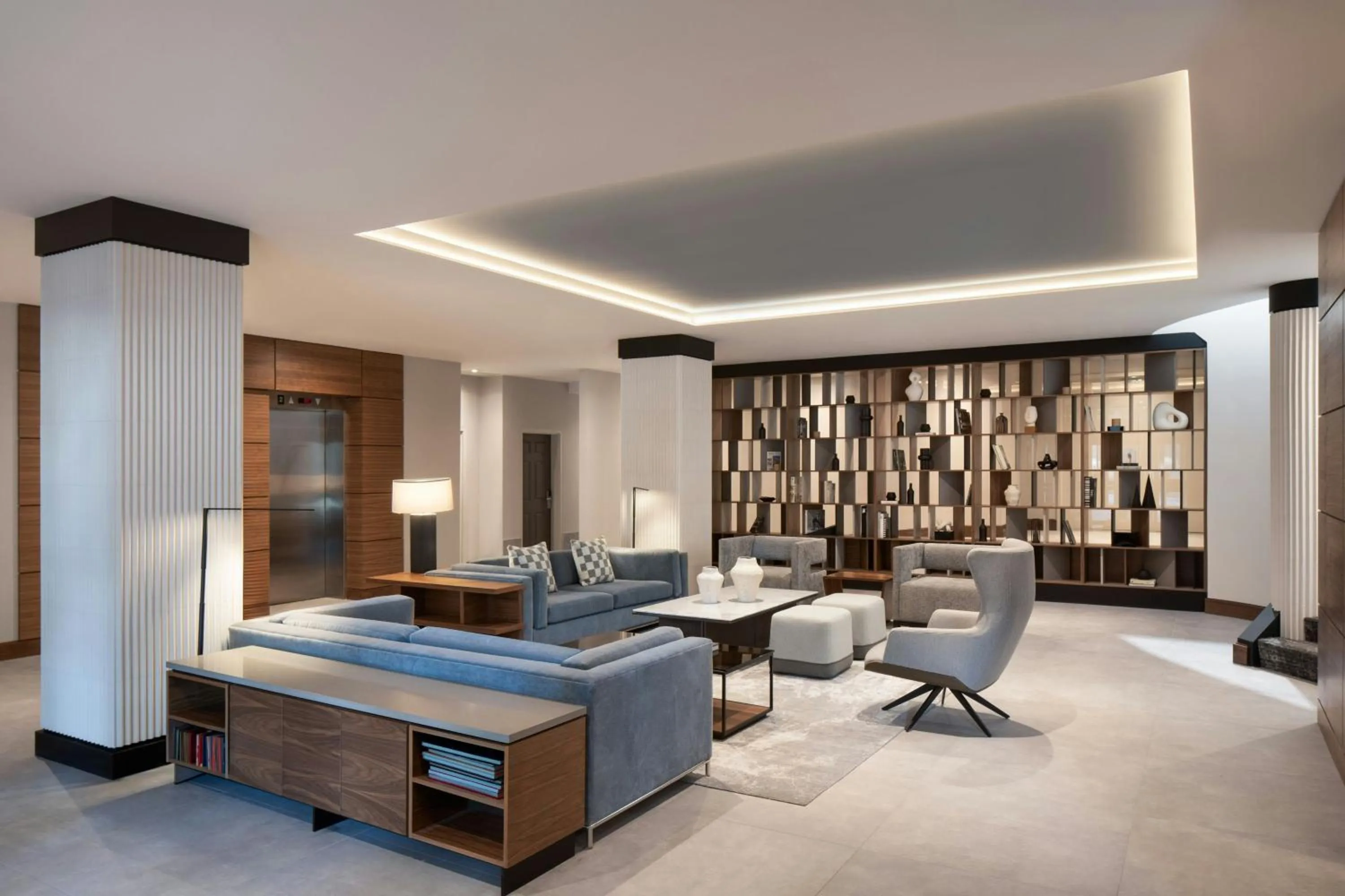 Lobby or reception in SpringHill Suites by Marriott Old Montreal