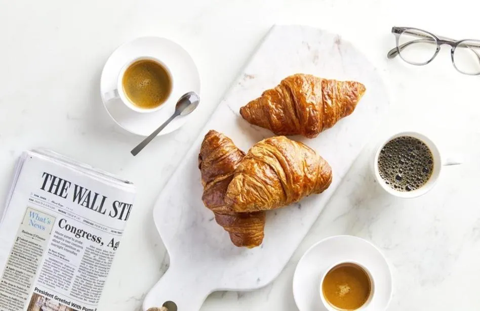 Breakfast in SpringHill Suites by Marriott Old Montreal