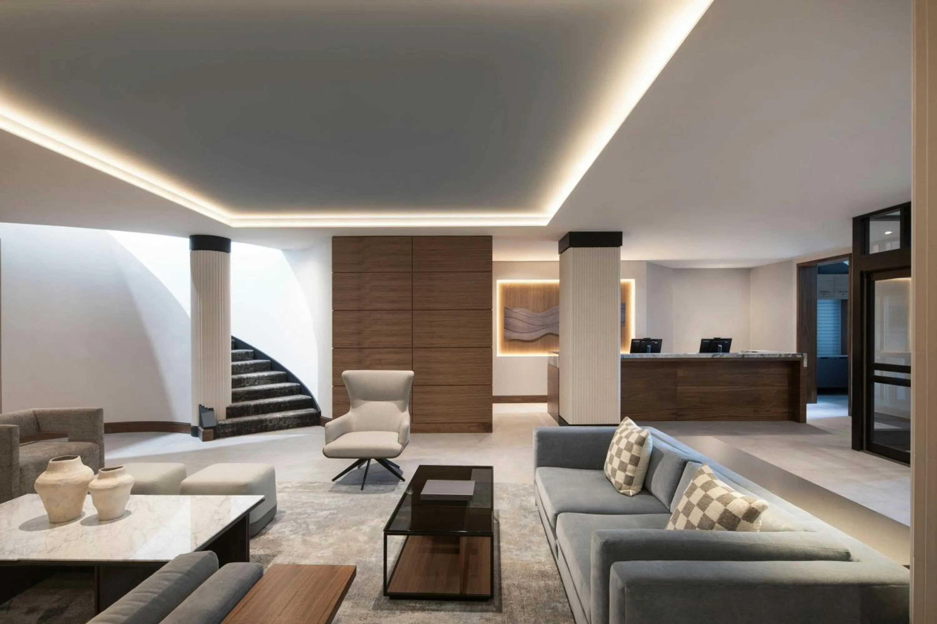 Lobby or reception in SpringHill Suites by Marriott Old Montreal