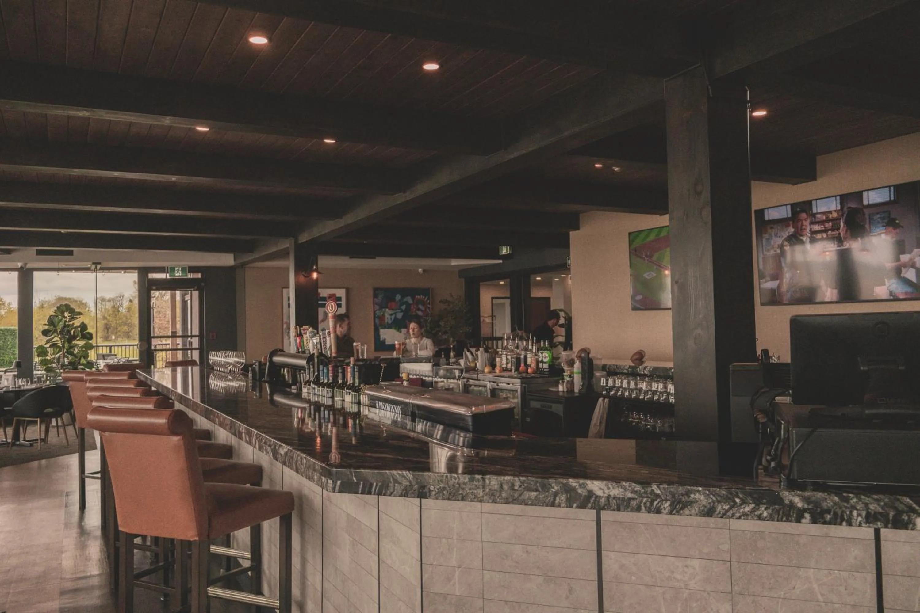 Lounge or bar in The Jordan Hotel Ramada by Wyndham