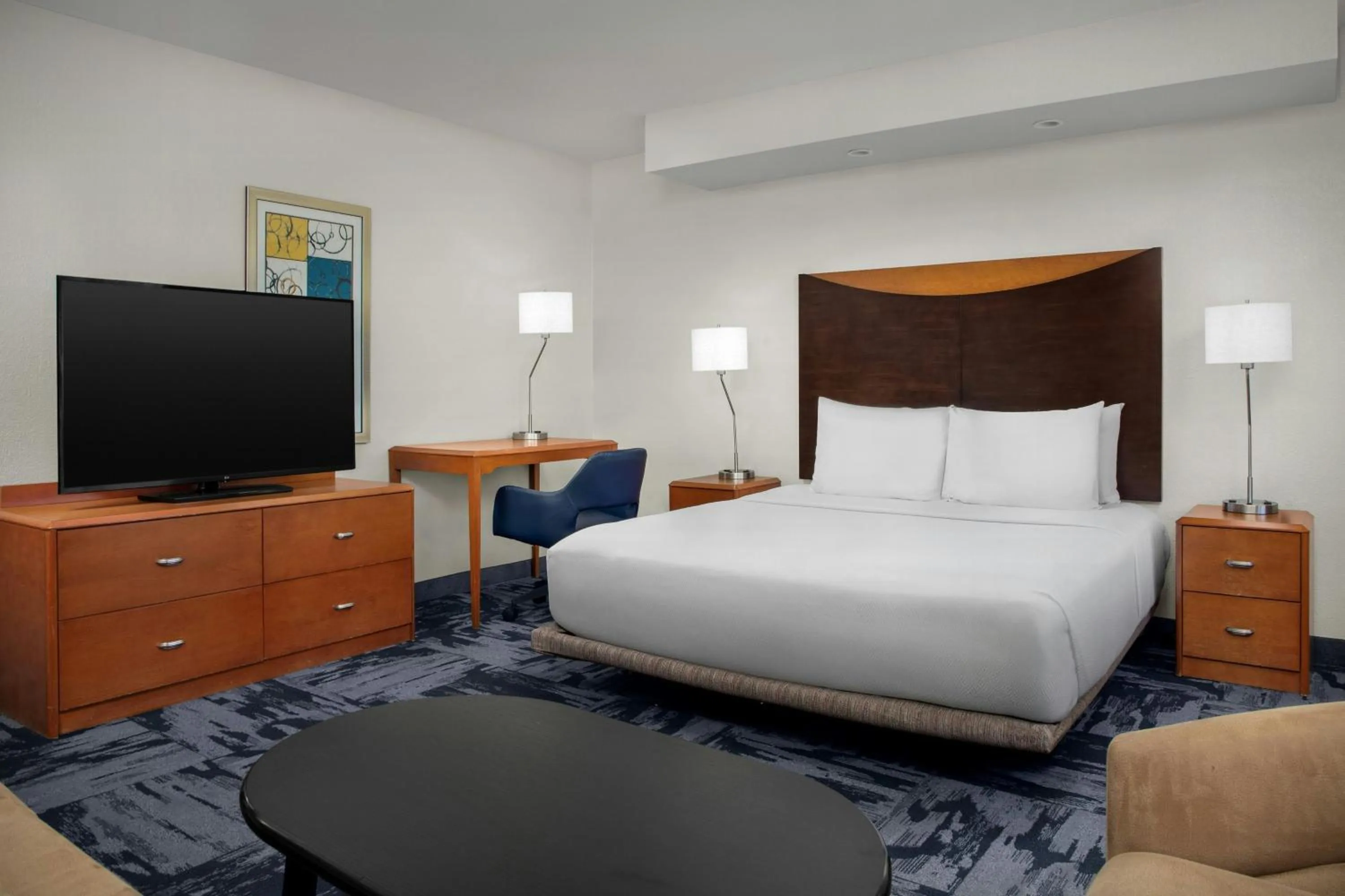 Photo of the whole room, Bed in Fairfield Inn & Suites by Marriott Albuquerque Airport
