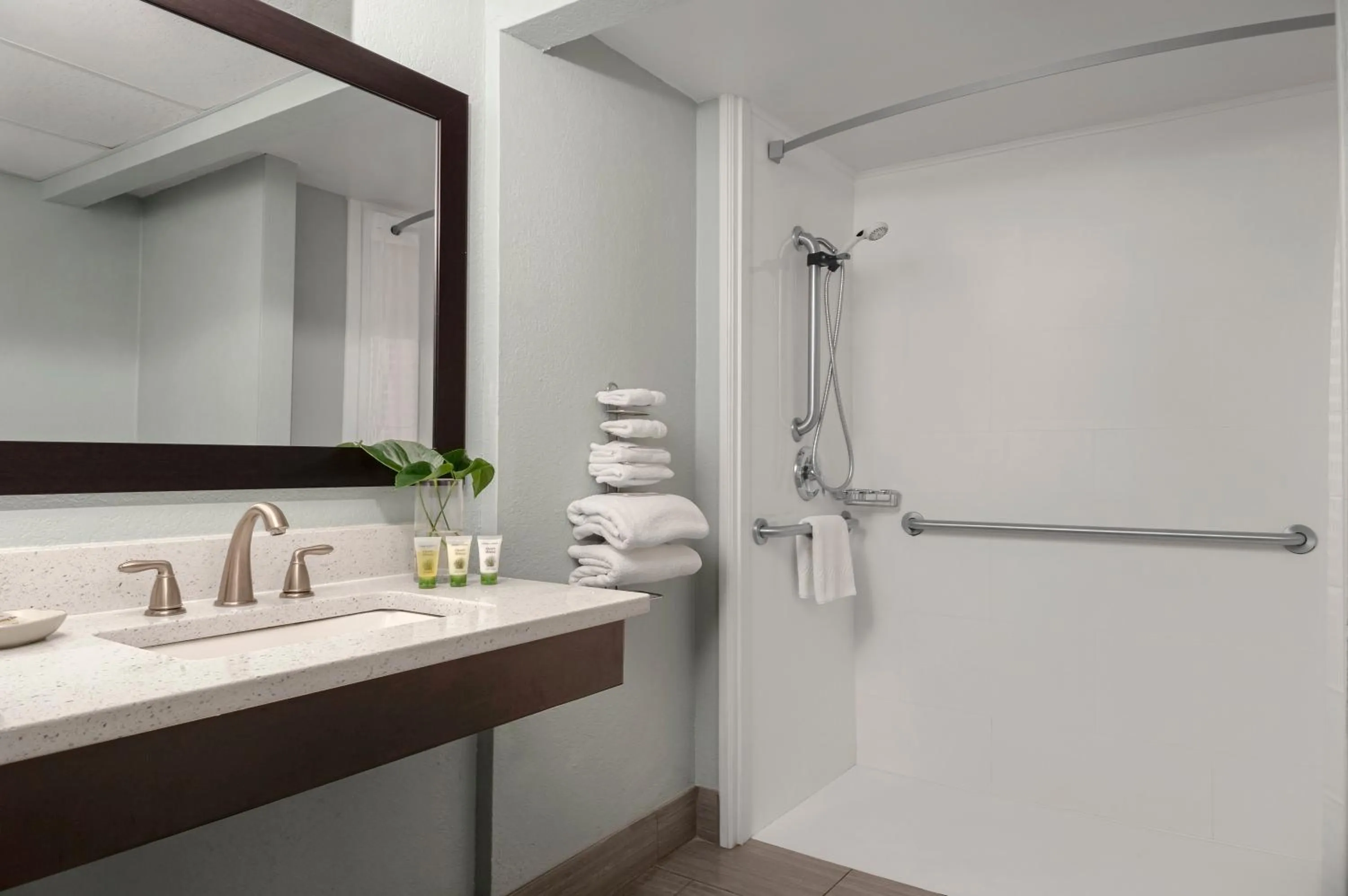 Bathroom in Dolphin Beach Resort