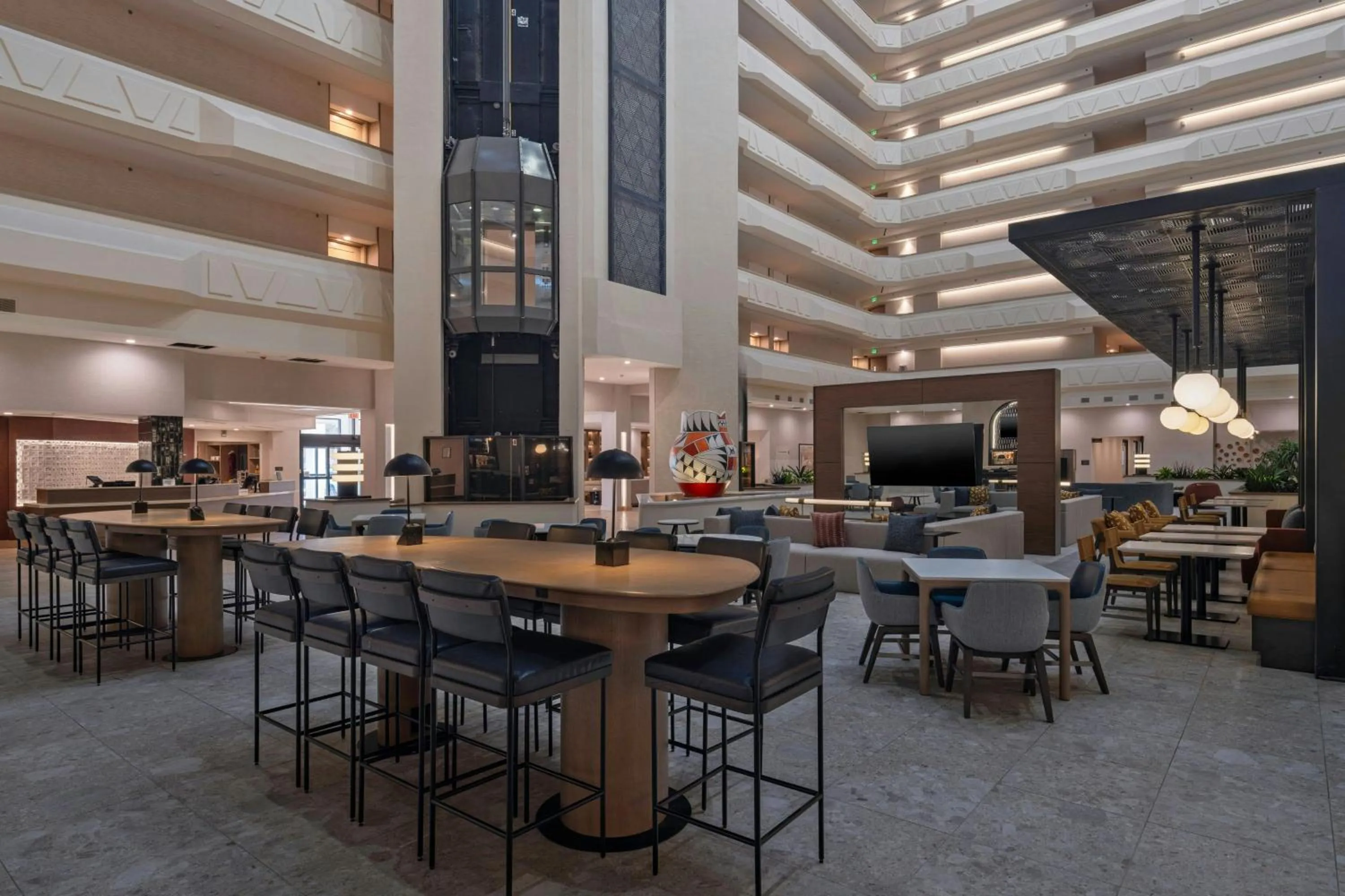 Lobby or reception in Albuquerque Marriott Pyramid North