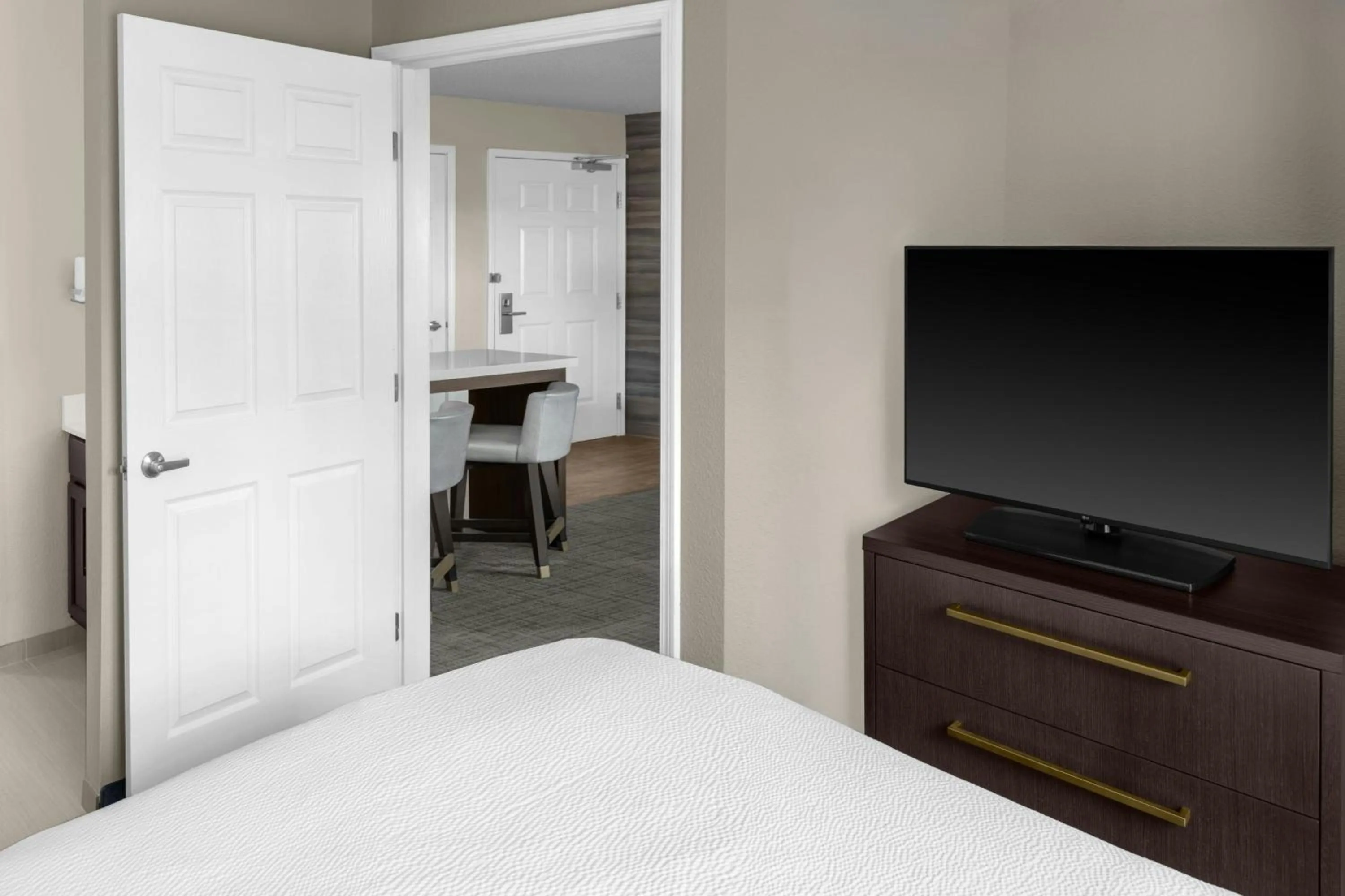 Bedroom, Bed in Residence Inn by Marriott Albuquerque North