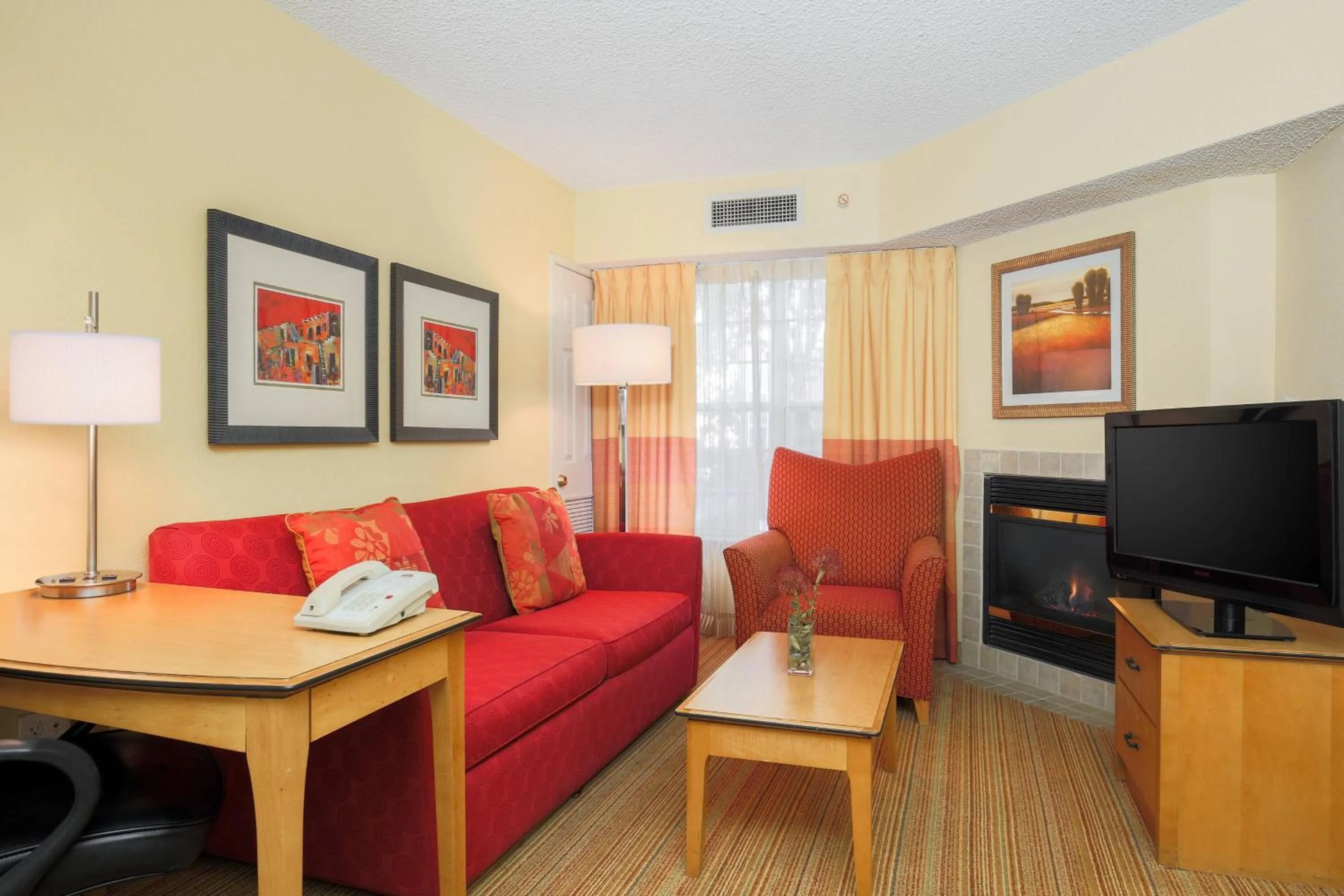 Living room in Residence Inn by Marriott Albuquerque North
