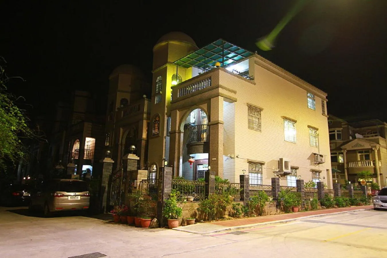 Facade/entrance in Shang Her Yuan B&B