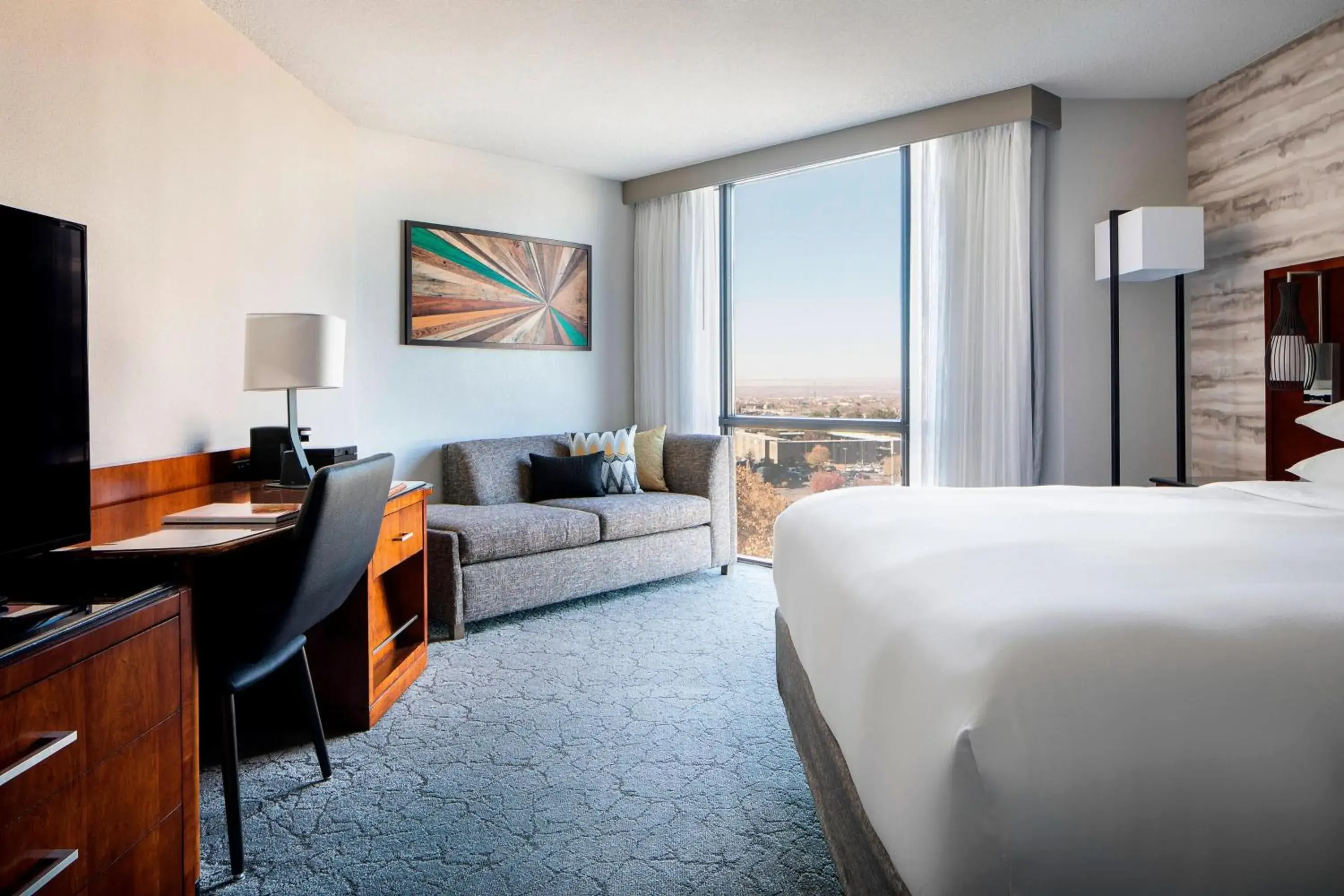 King Room with City View in Marriott Albuquerque King Room with City View in Marriott Albuquerque