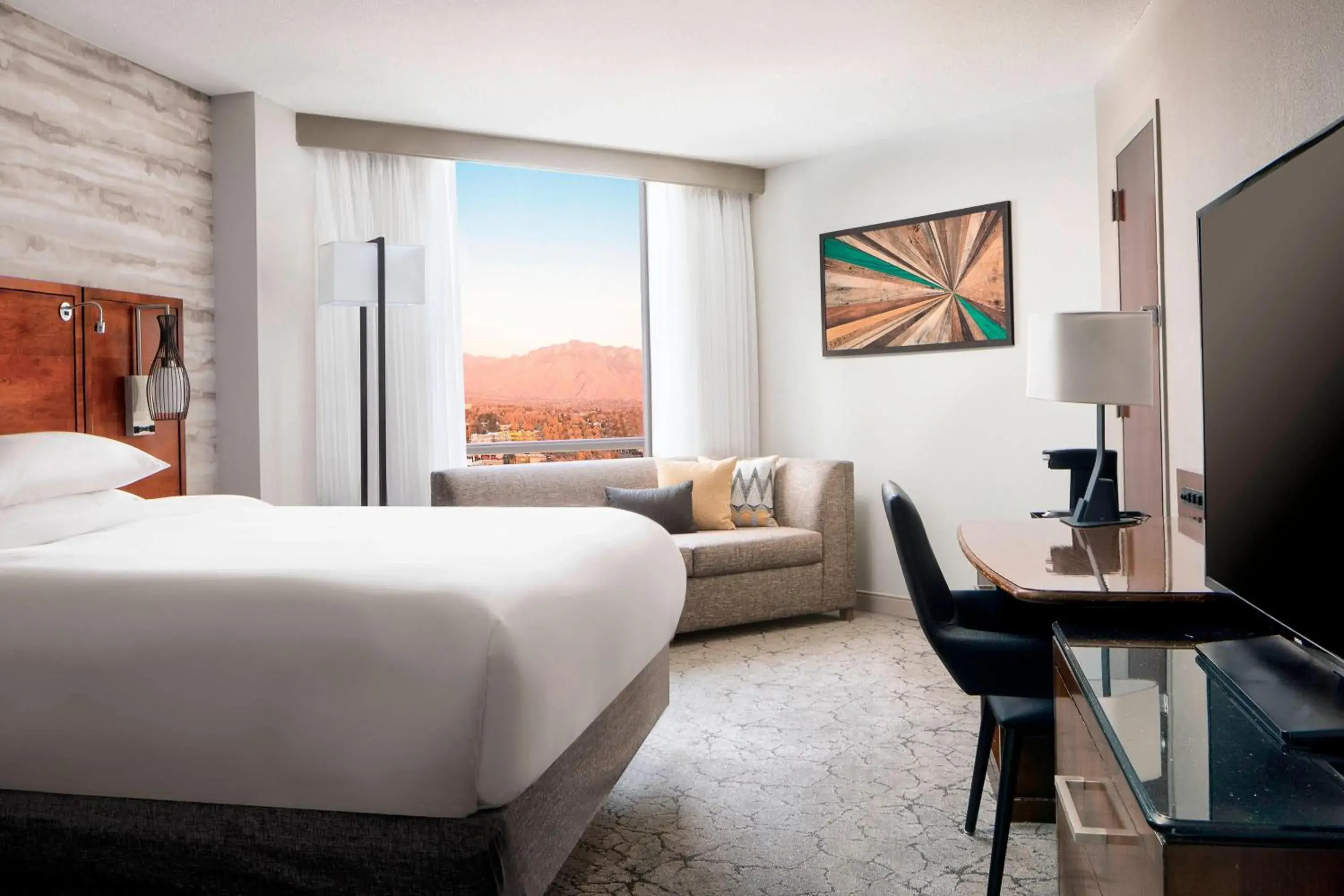 King Room - Hearing Accessible in Marriott Albuquerque King Room - Hearing Accessible in Marriott Albuquerque