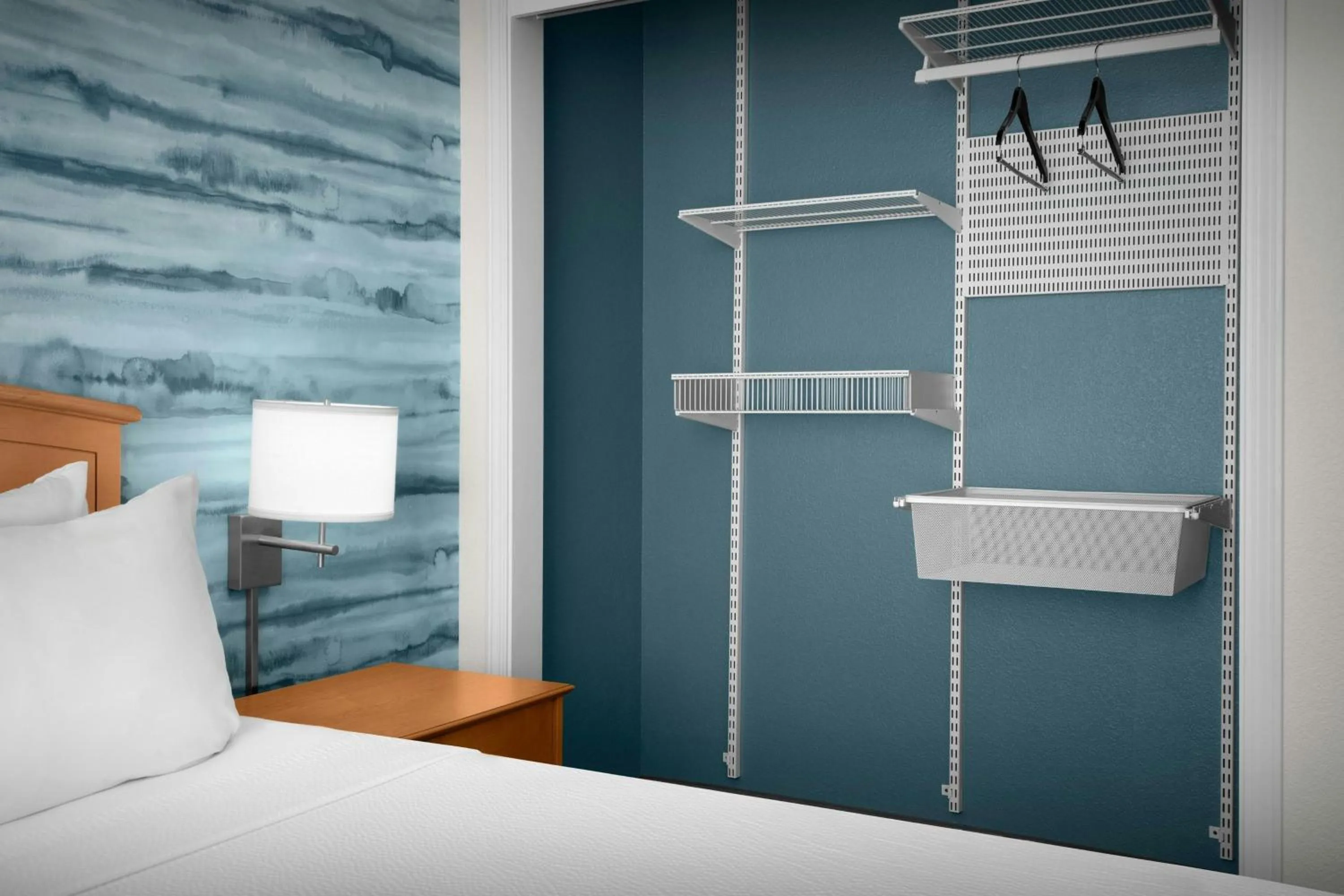 Photo of the whole room, Bed in TownePlace Suites by Marriott Albuquerque Airport