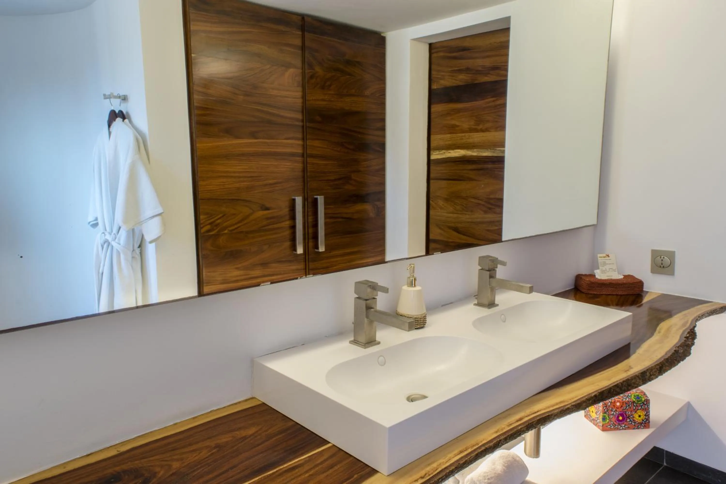 Bathroom in Isla Tajín