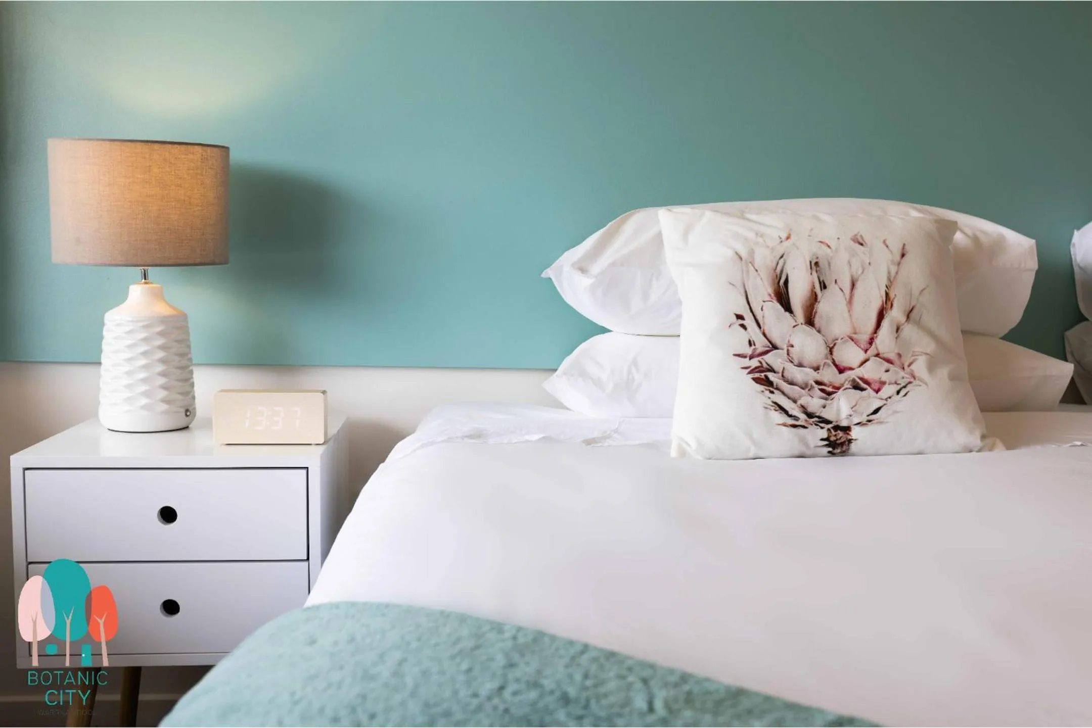 Bed in Botanic City Apartments