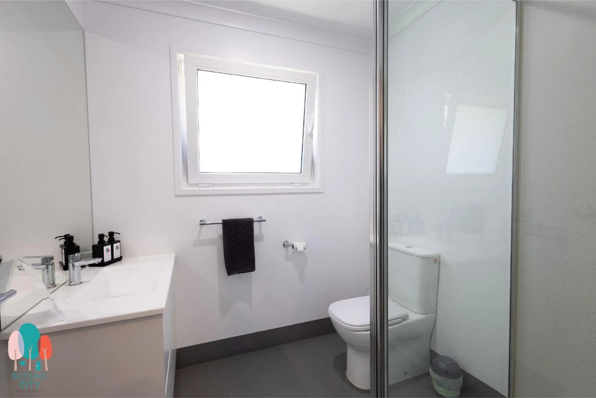 Toilet in Botanic City Apartments