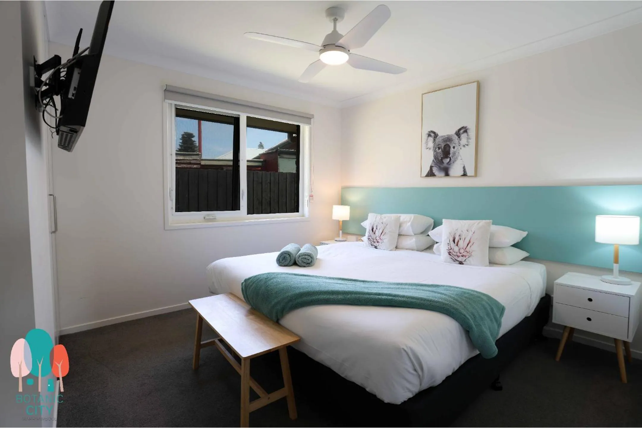 Bed in Botanic City Apartments