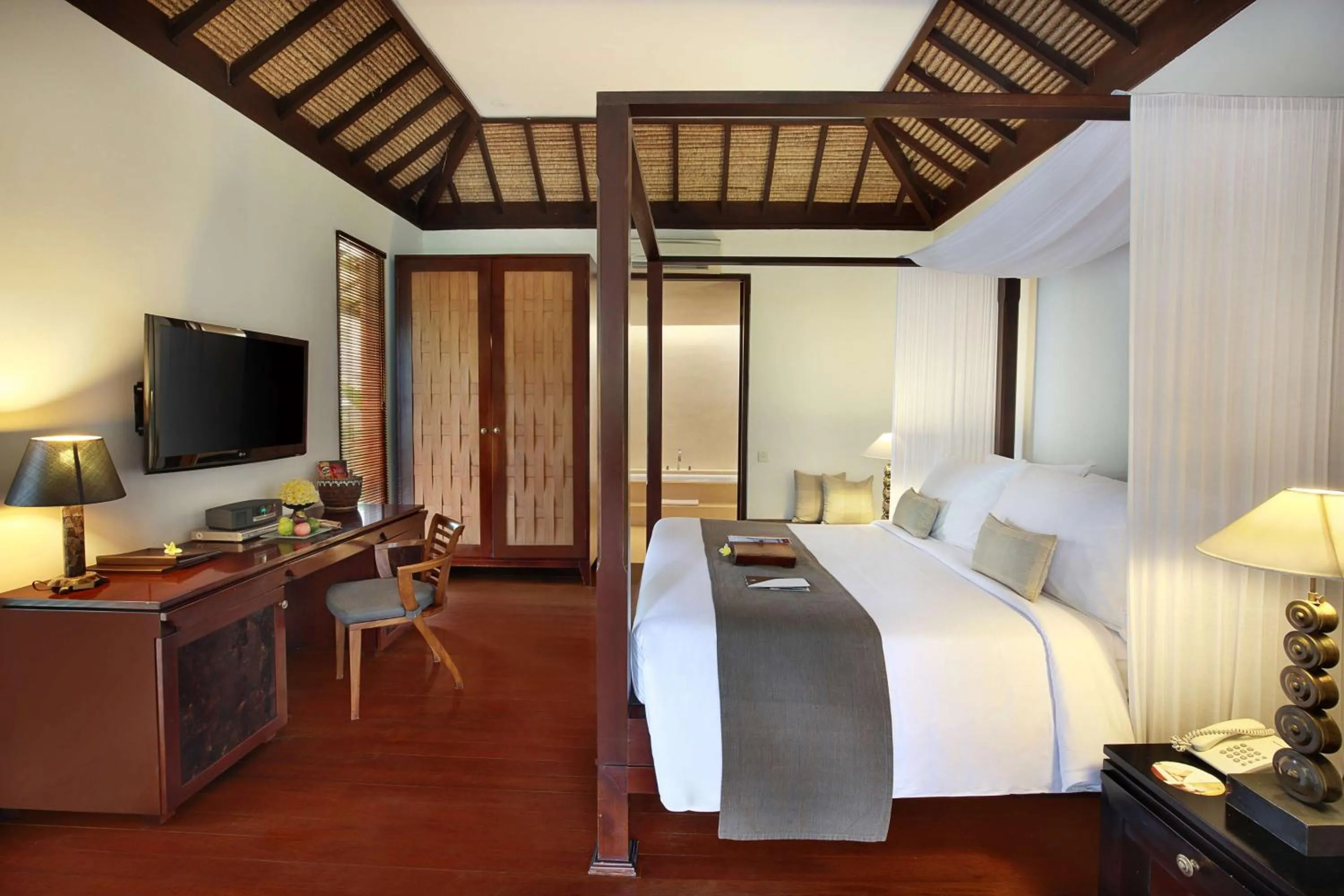 Bedroom, Bed in Bali Niksoma Boutique Beach Resort