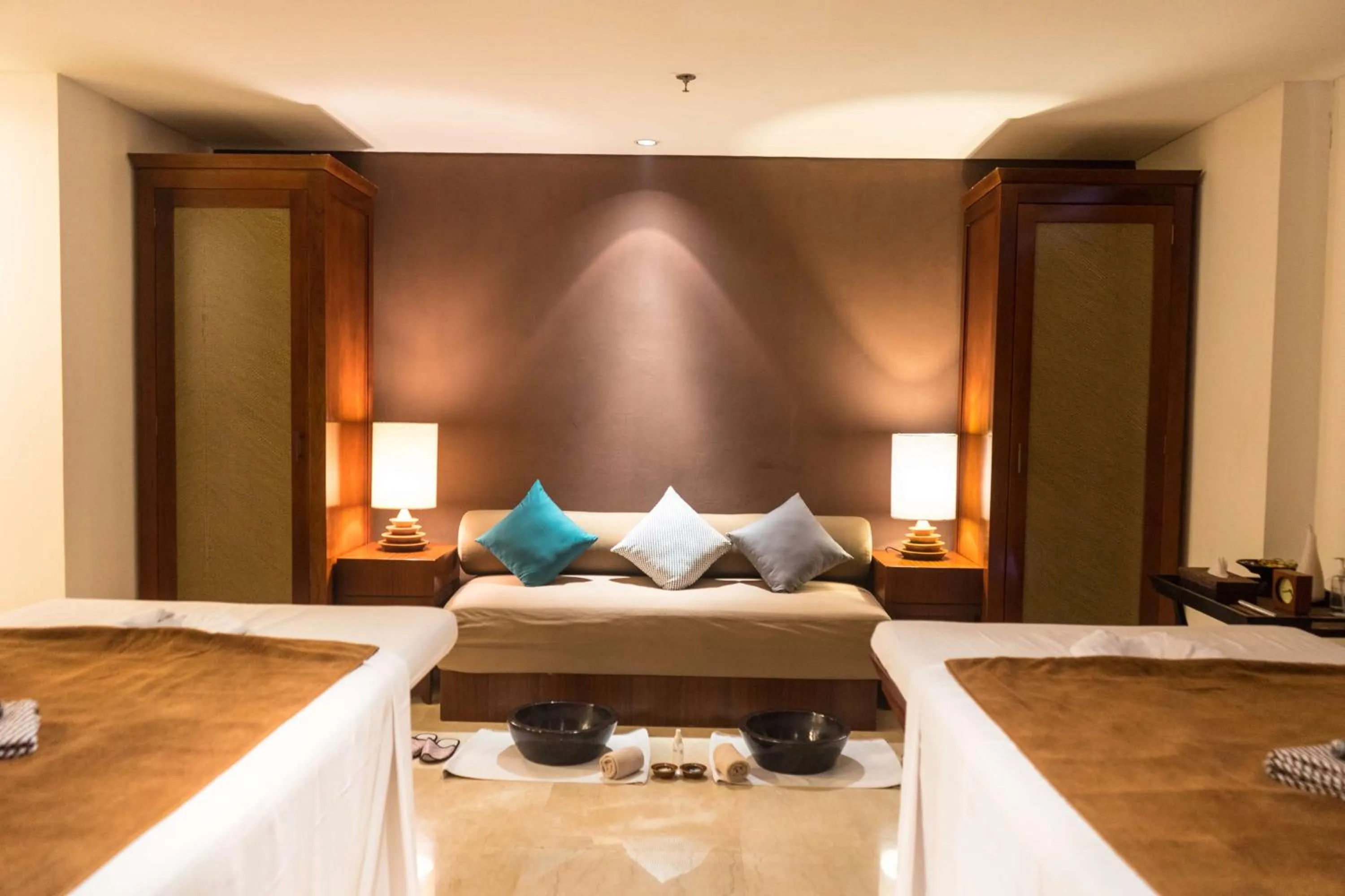 Spa and wellness centre/facilities, Bed in Bali Niksoma Boutique Beach Resort