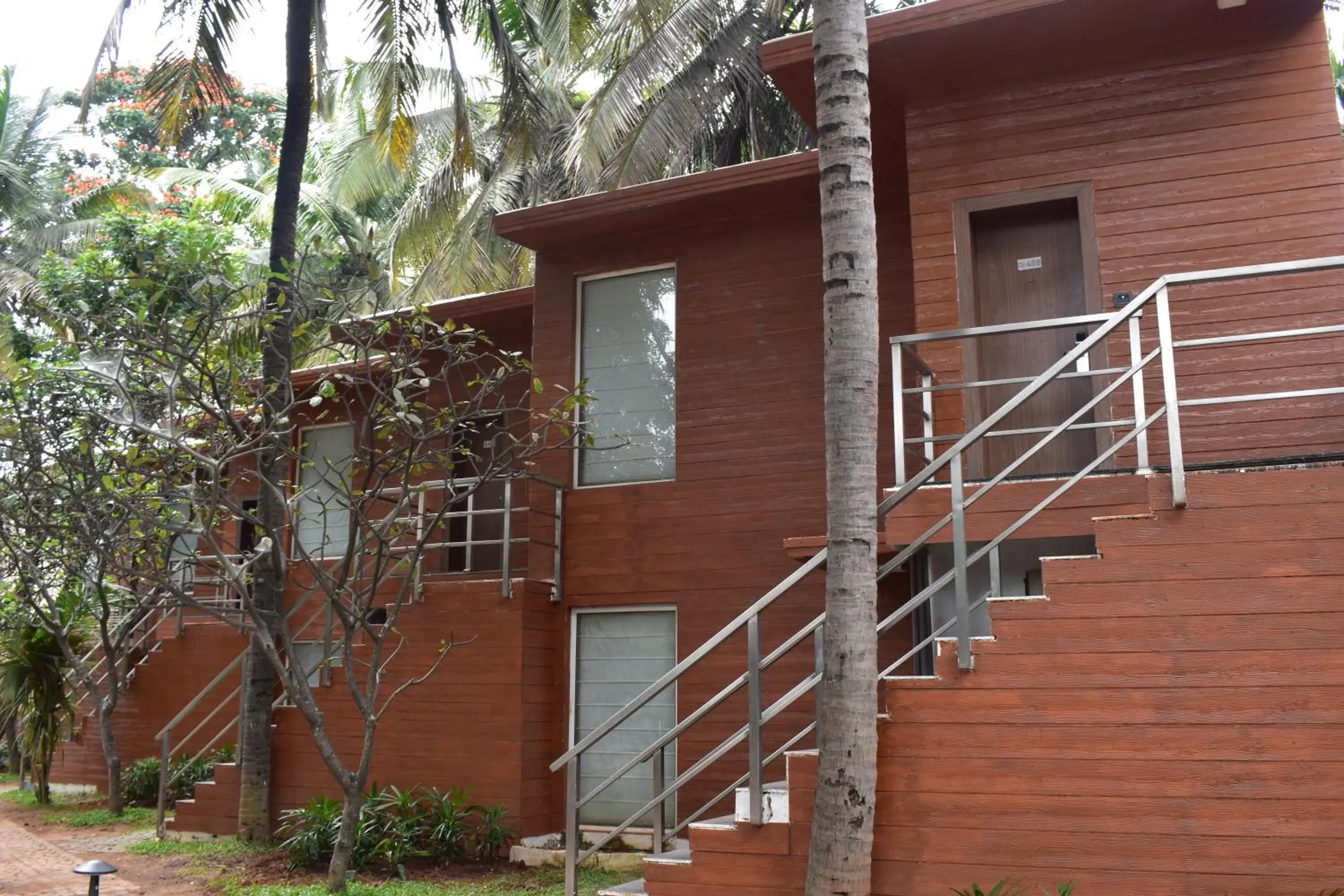 Superior Room with 15% Discount on Food & Beverages - single occupancy in Royal Orchid Resort & Convention Centre, Yelahanka Bangalore Superior Room with 15% Discount on Food & Beverages - single occupancy in Royal Orchid Resort & Convention Centre, Yelahanka Bangalore