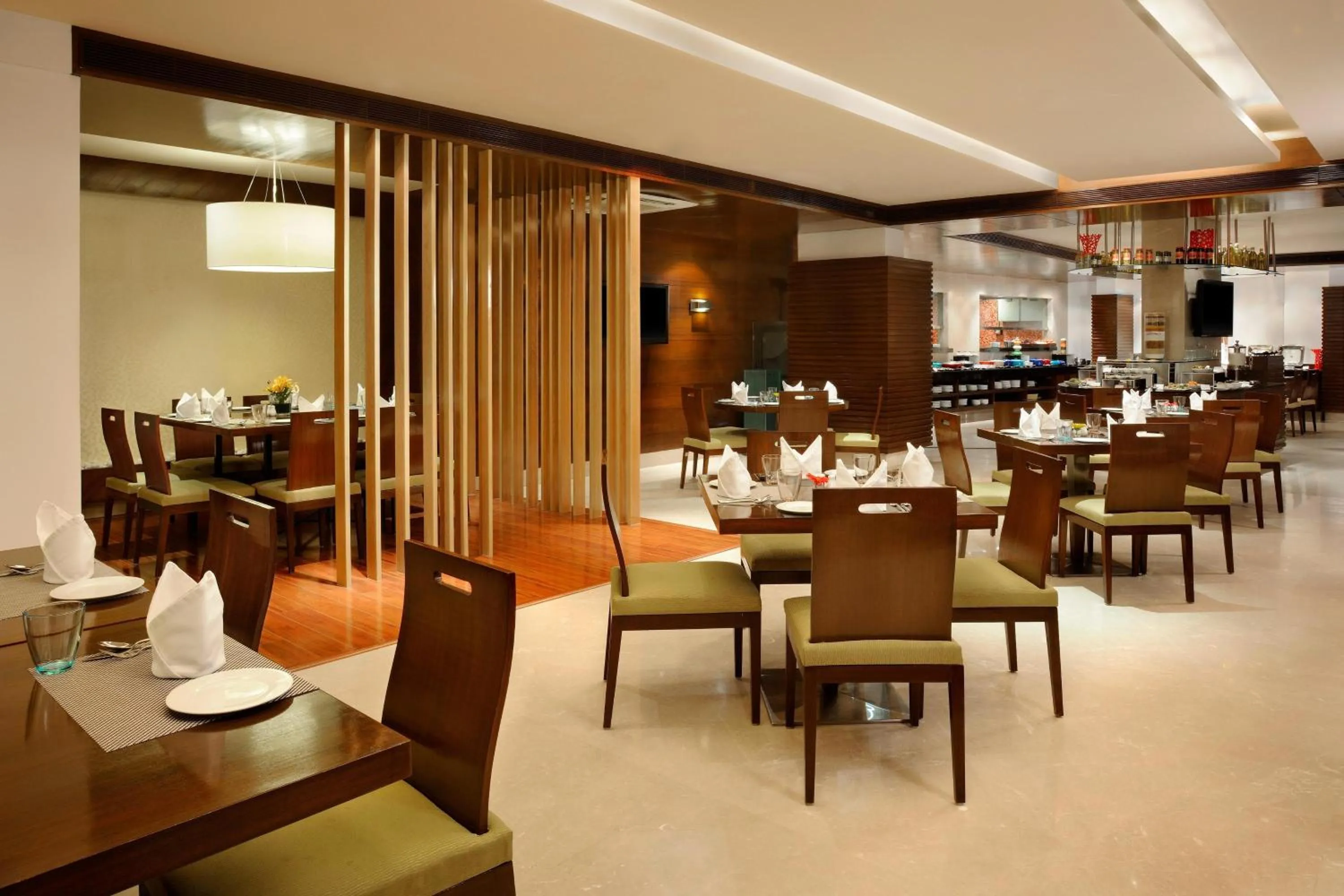 Restaurant/places to eat in Four Points by Sheraton Ahmedabad