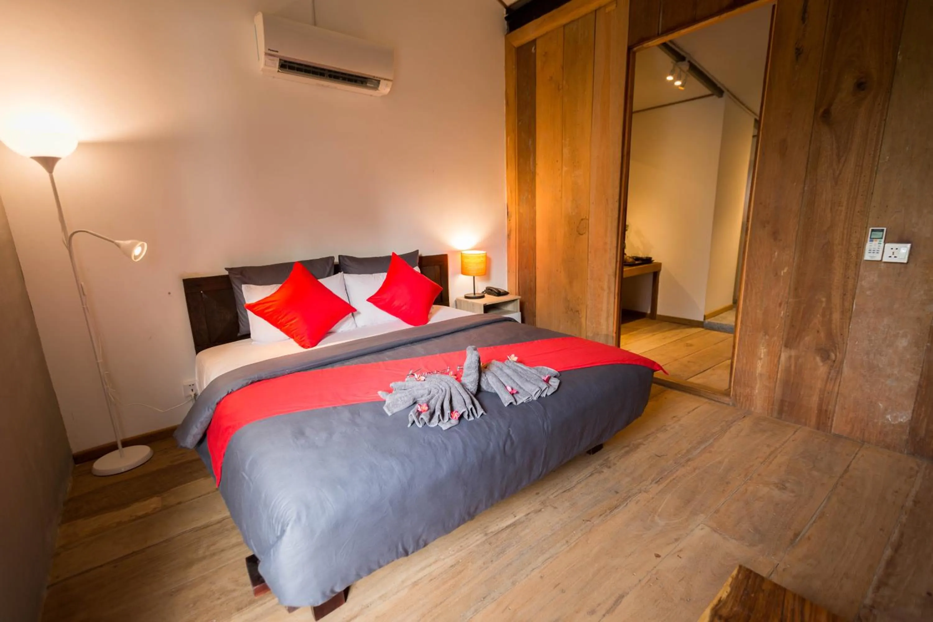 Bed in Kampot River Residence