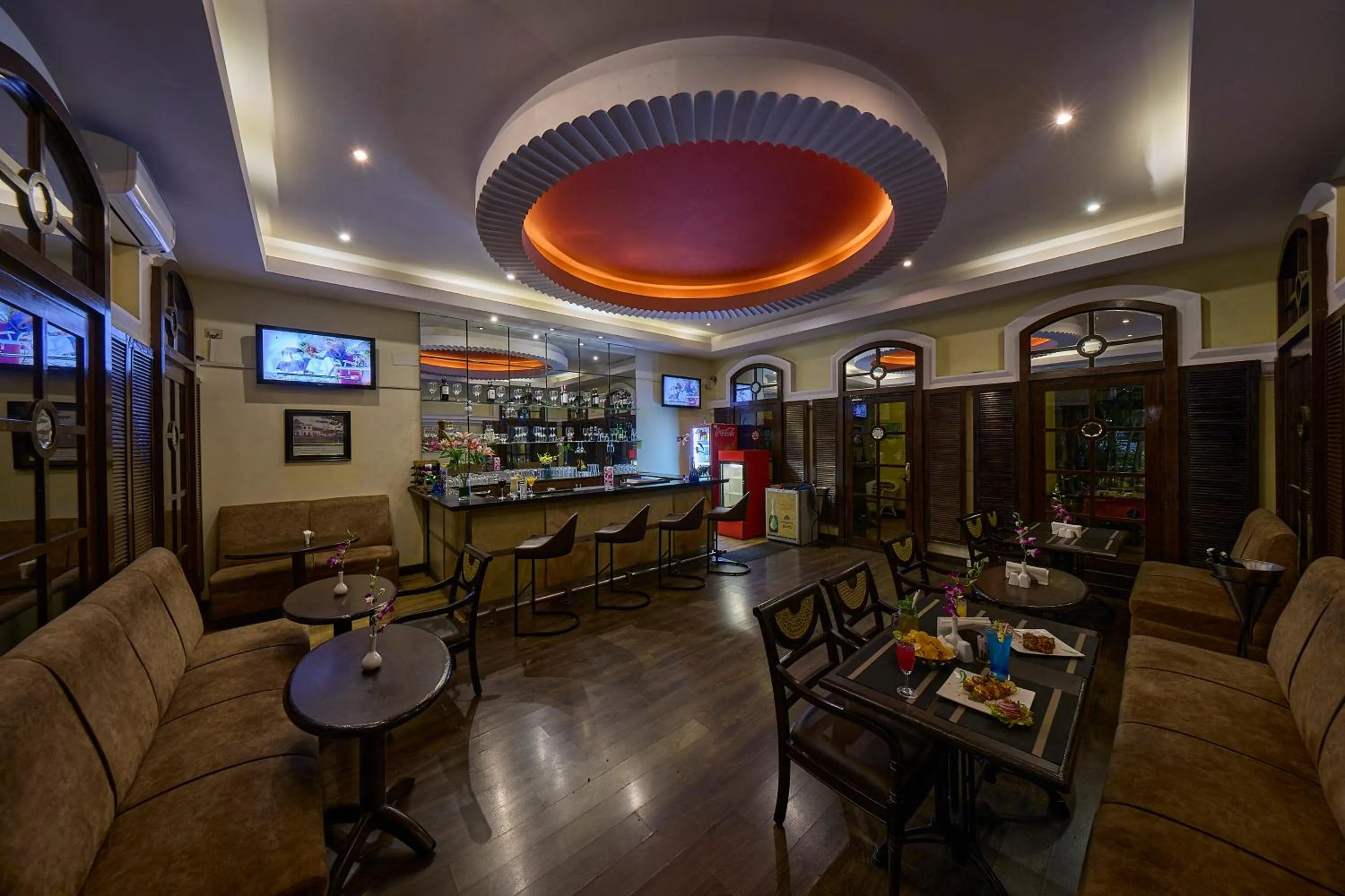 Lounge or bar in Royal Orchid Metropole Mysore