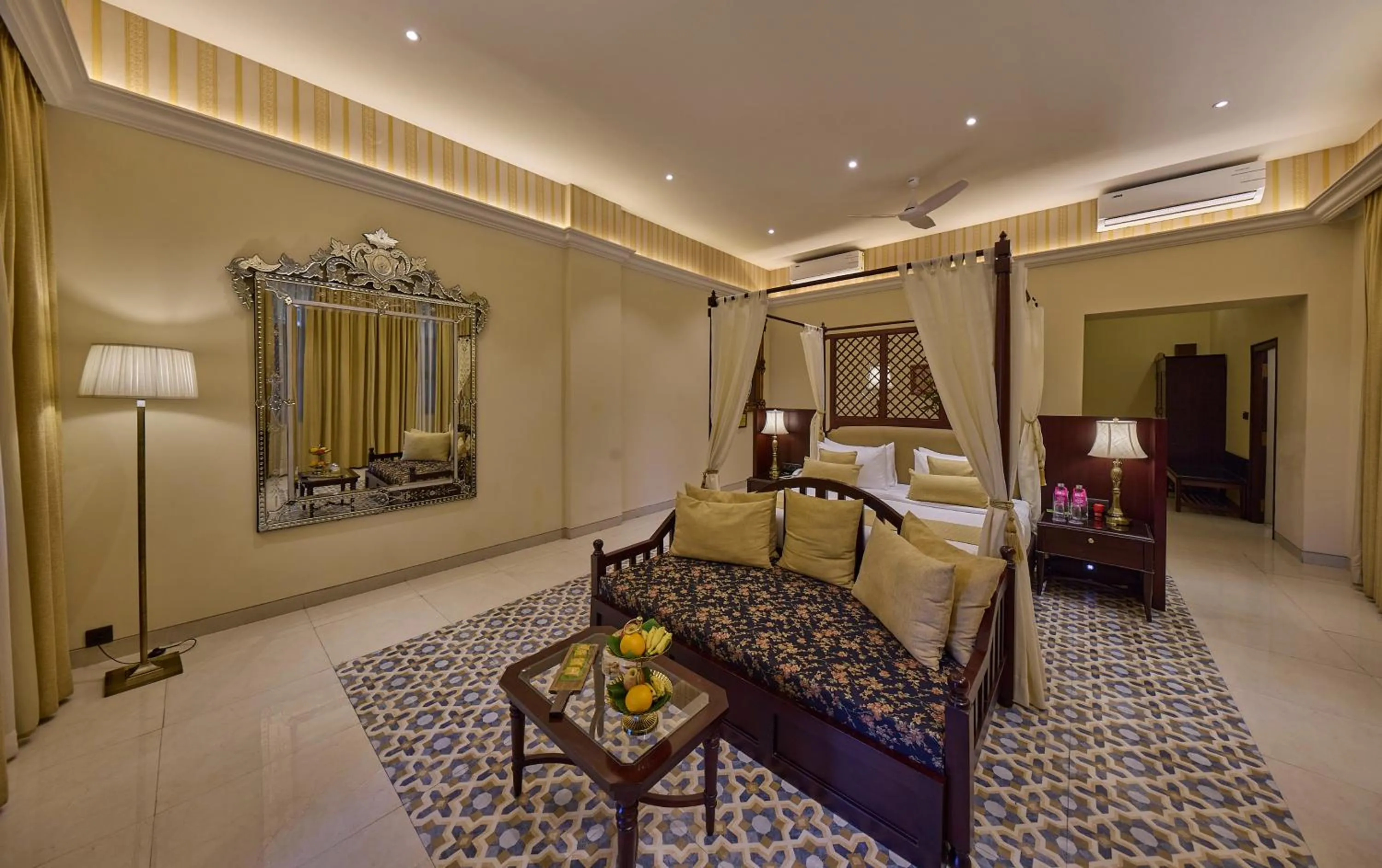 Photo of the whole room, Bed in Royal Orchid Metropole Mysore