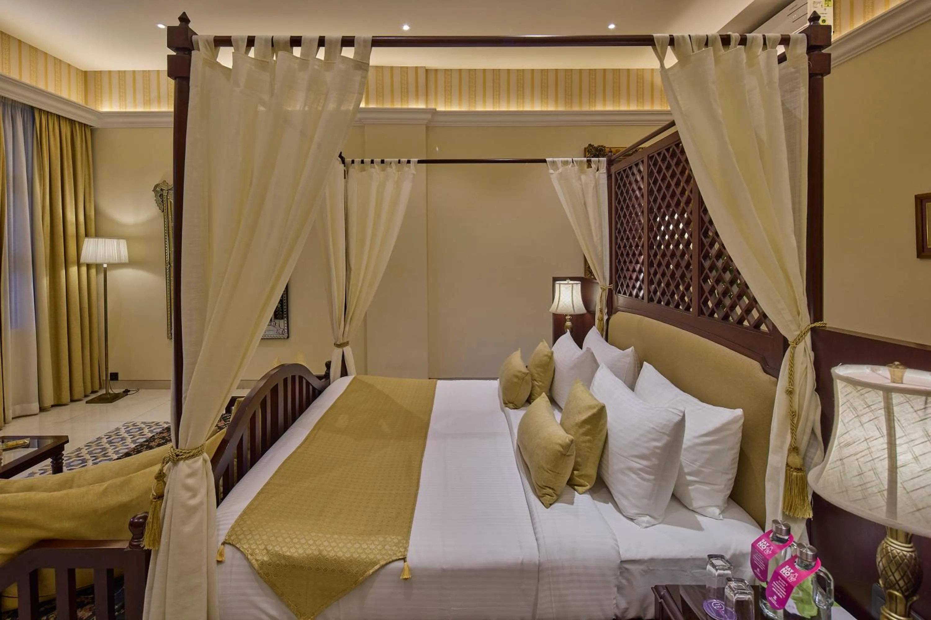 Bed in Royal Orchid Metropole Mysore