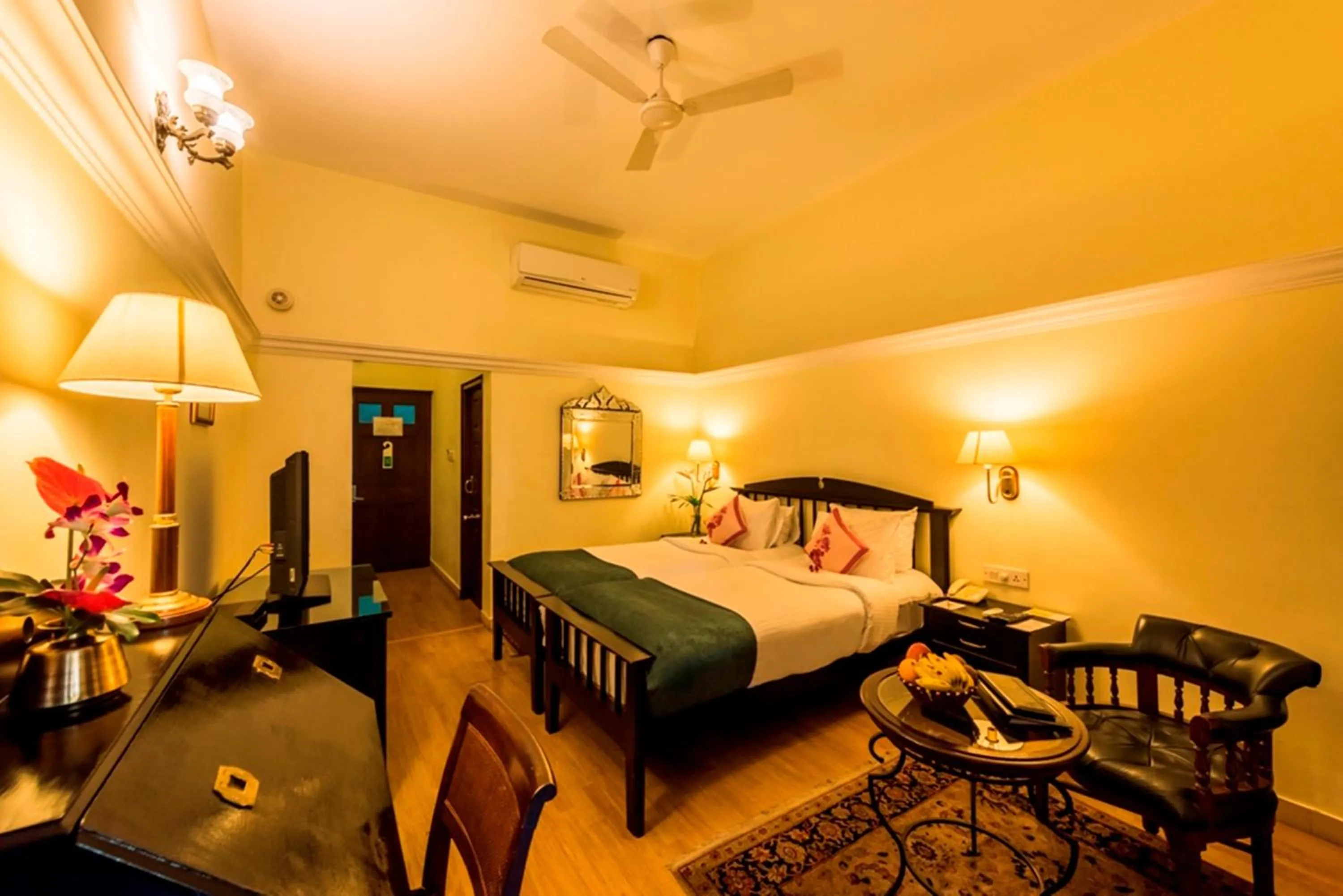 TV and multimedia, Bed in Royal Orchid Metropole Mysore