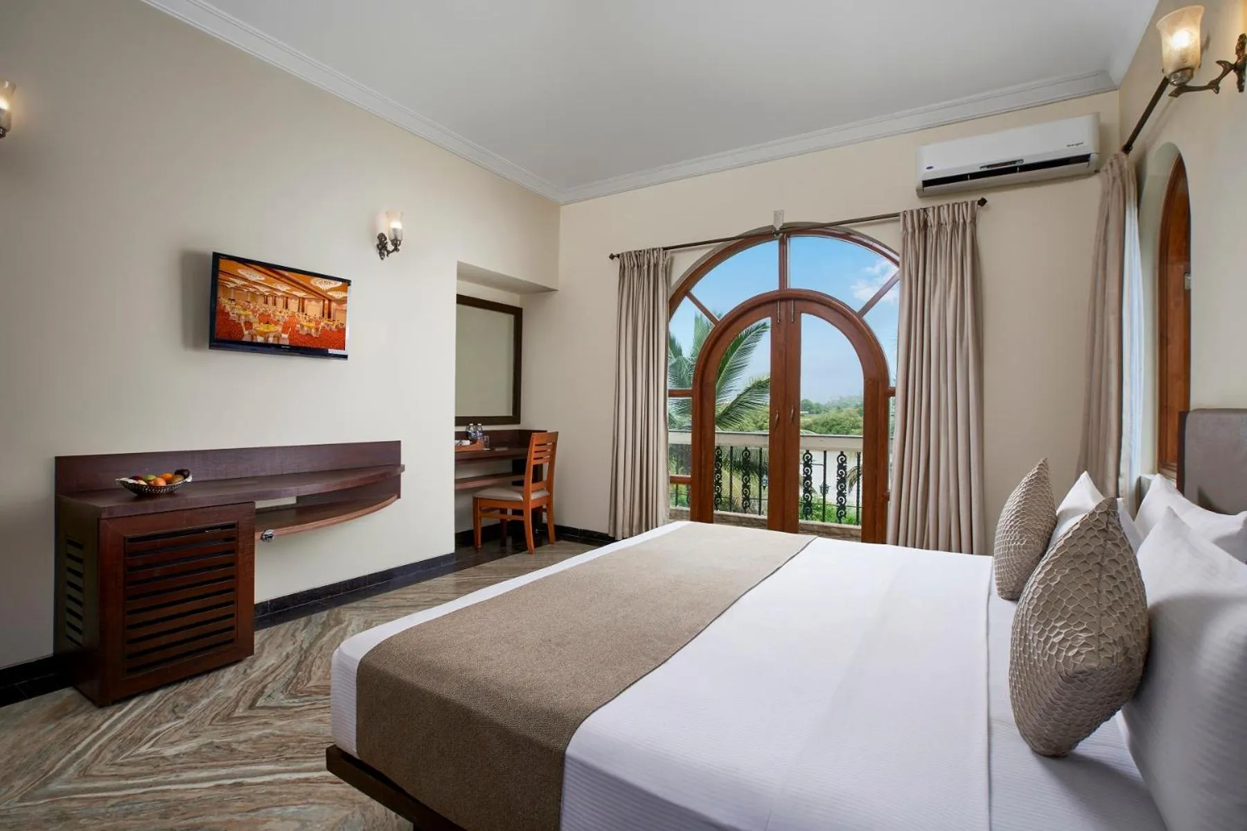 Bedroom, Bed in Resort Rio