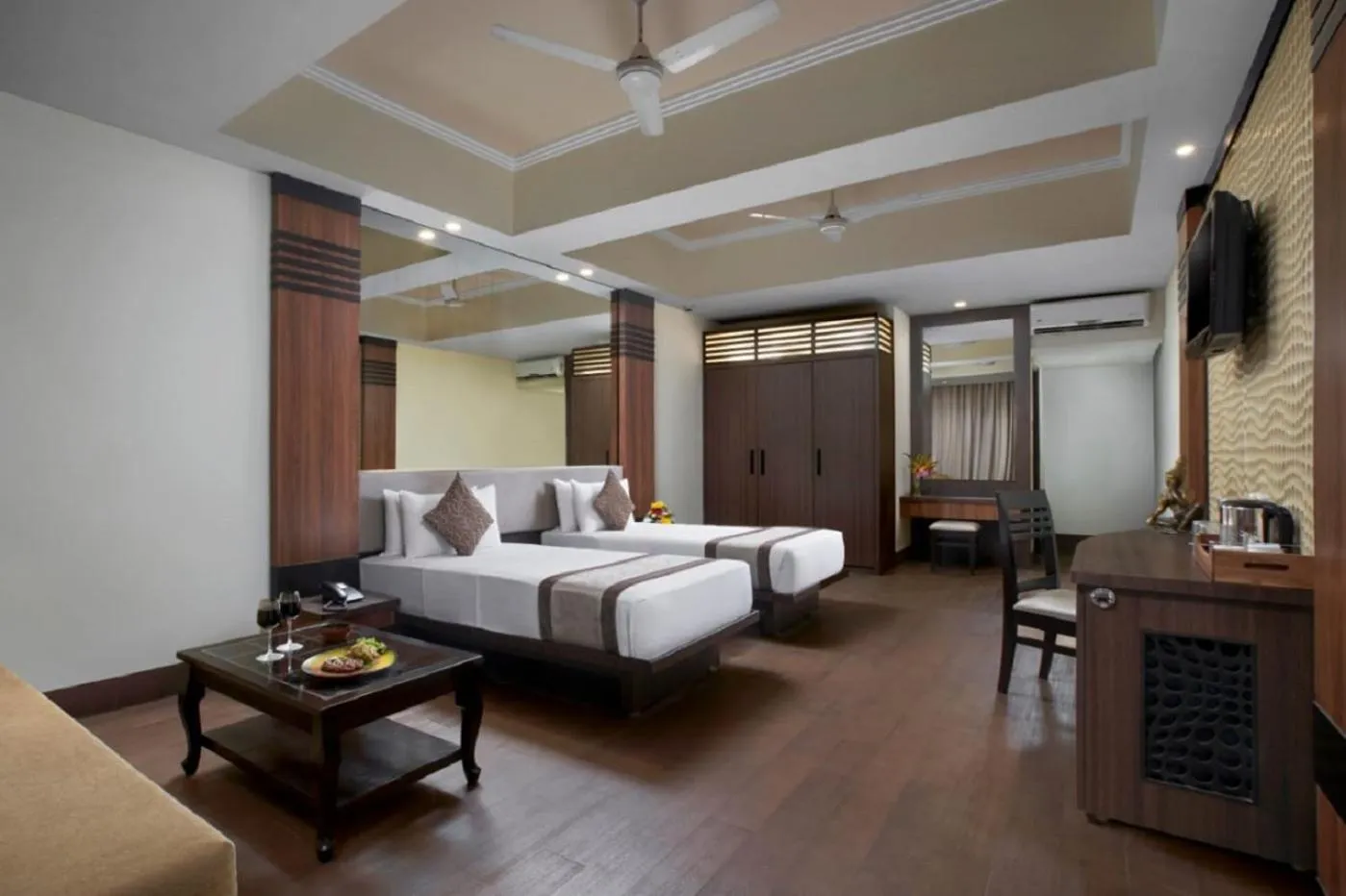 Photo of the whole room, Bed in Resort Rio