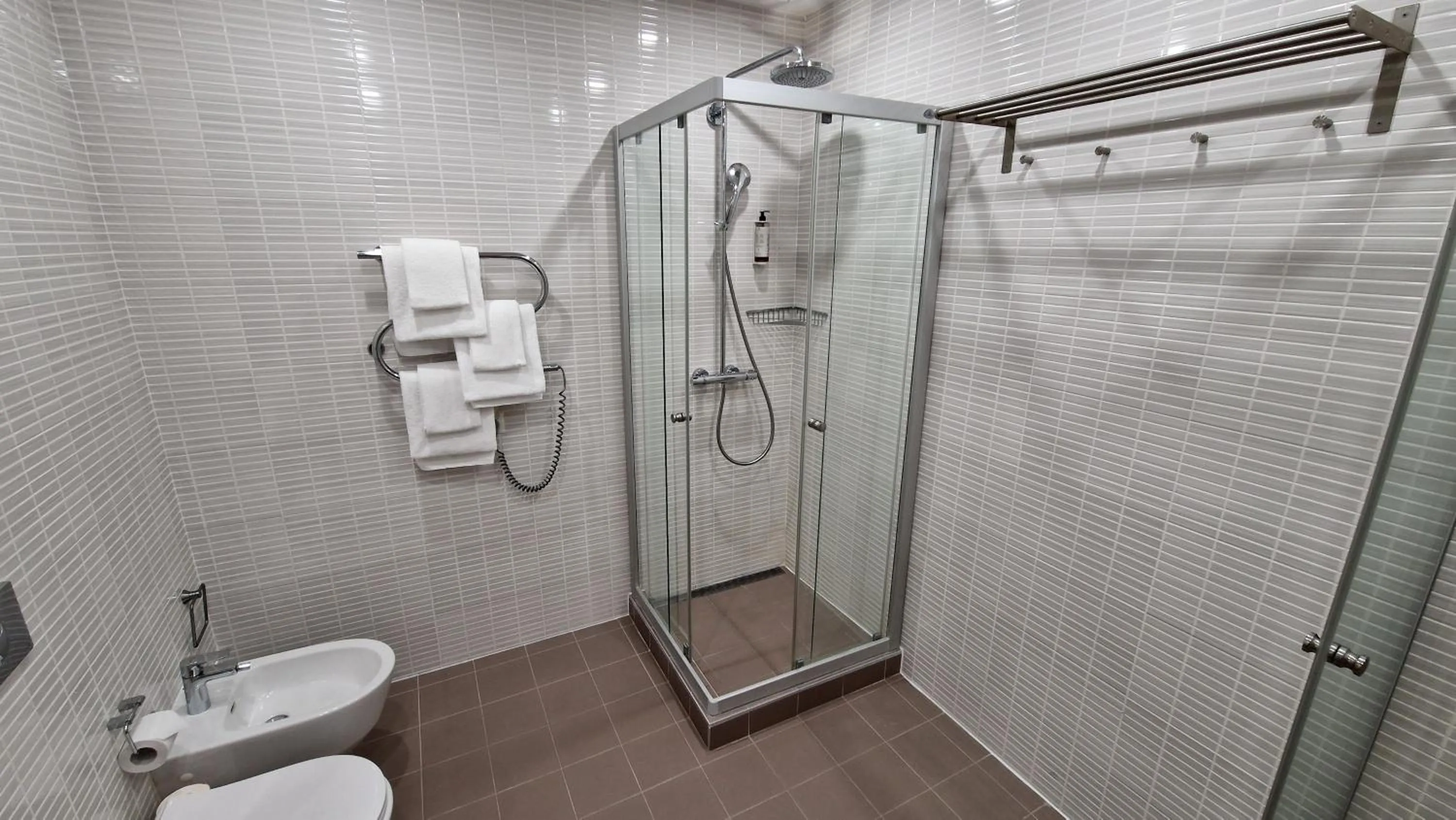Shower in City Hotels Rūdninkai