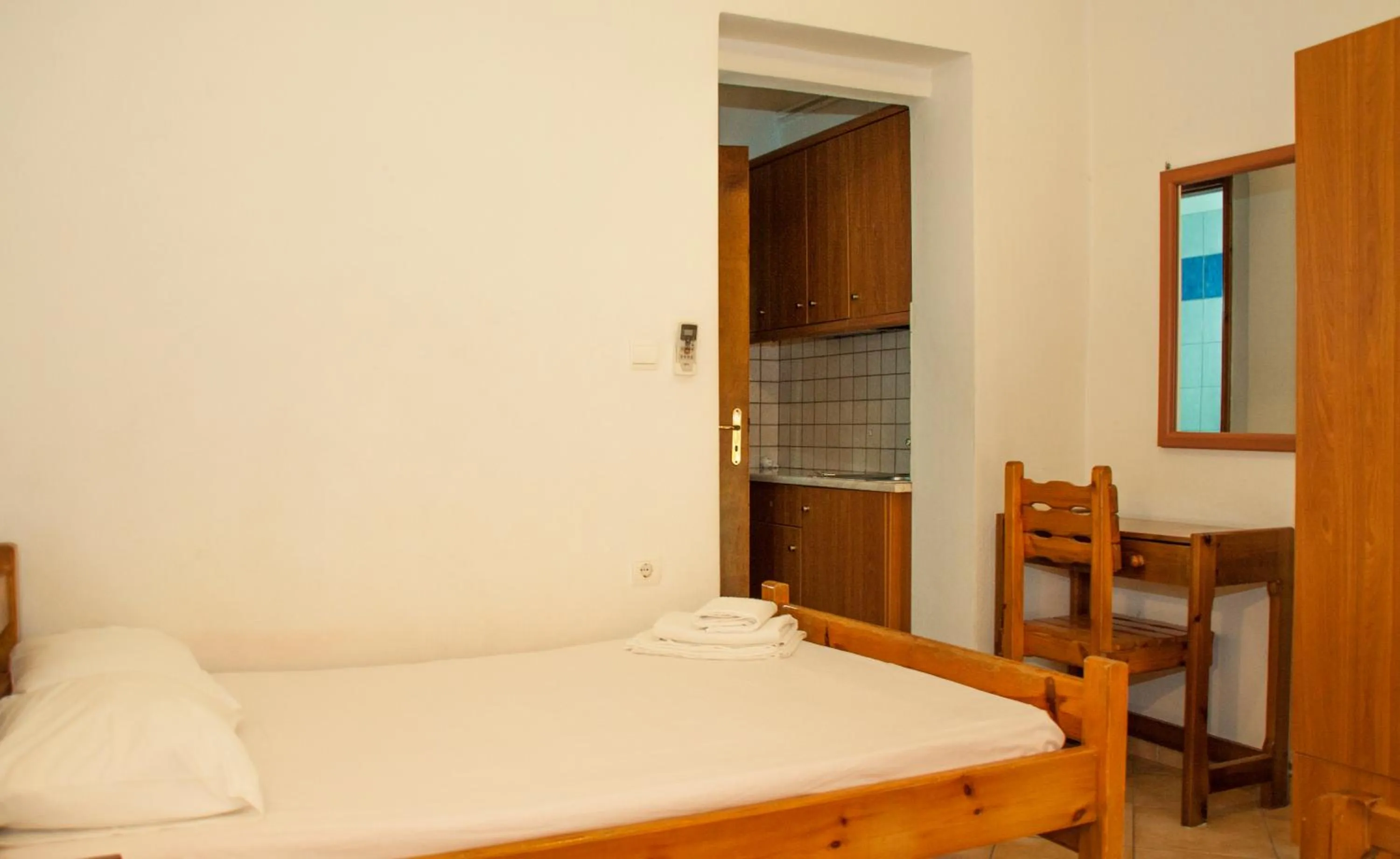 Bedroom in Stavrodromi Hotel