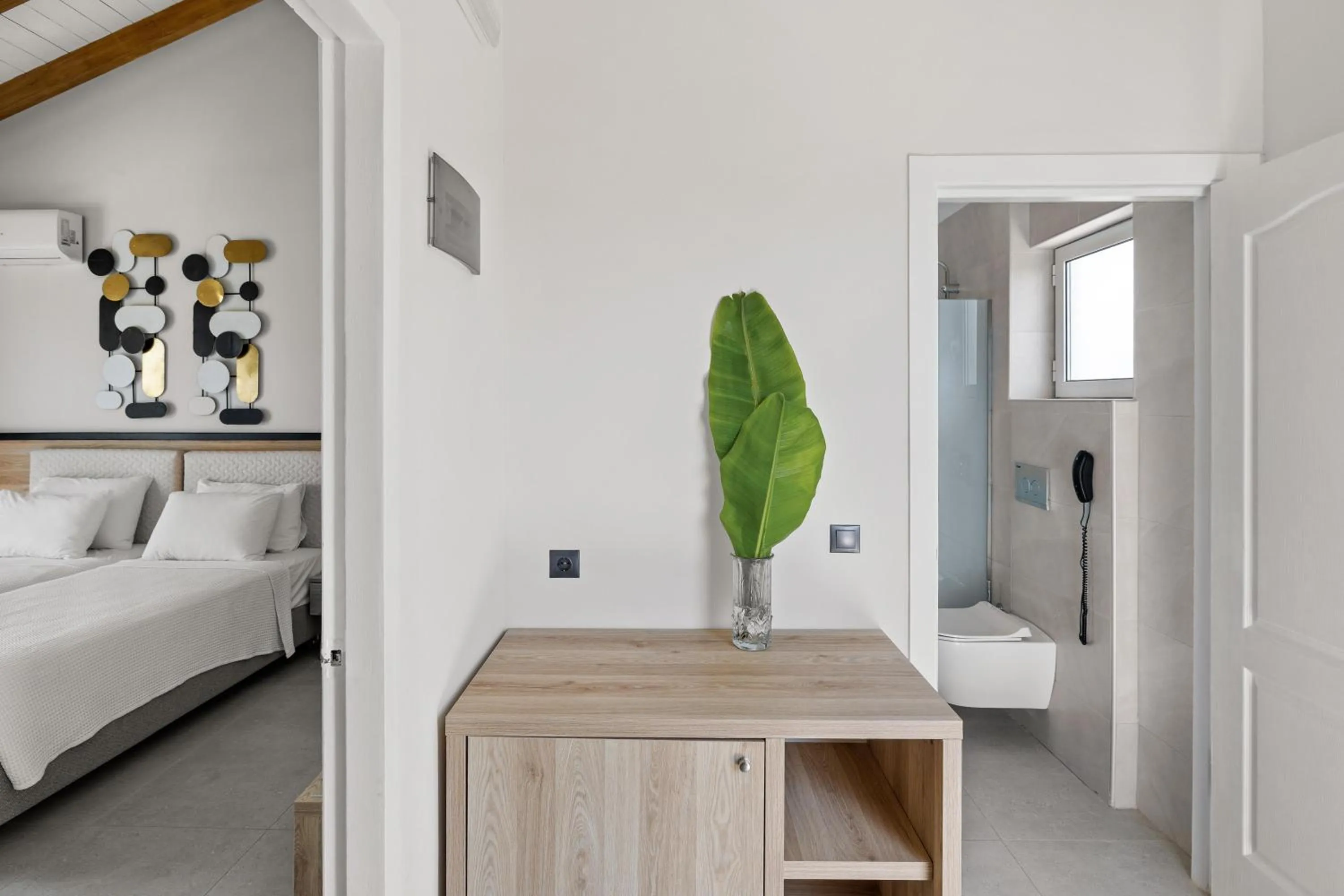 Photo of the whole room, Bed in White Olive Marine Aquapark