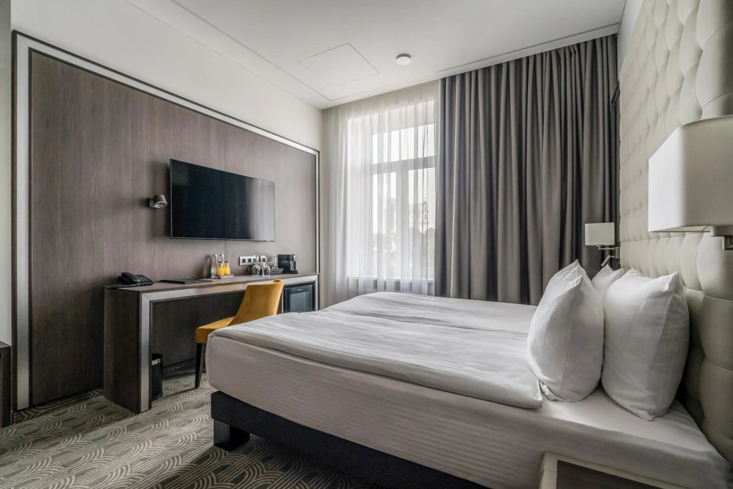 Bed in Congress Hotel