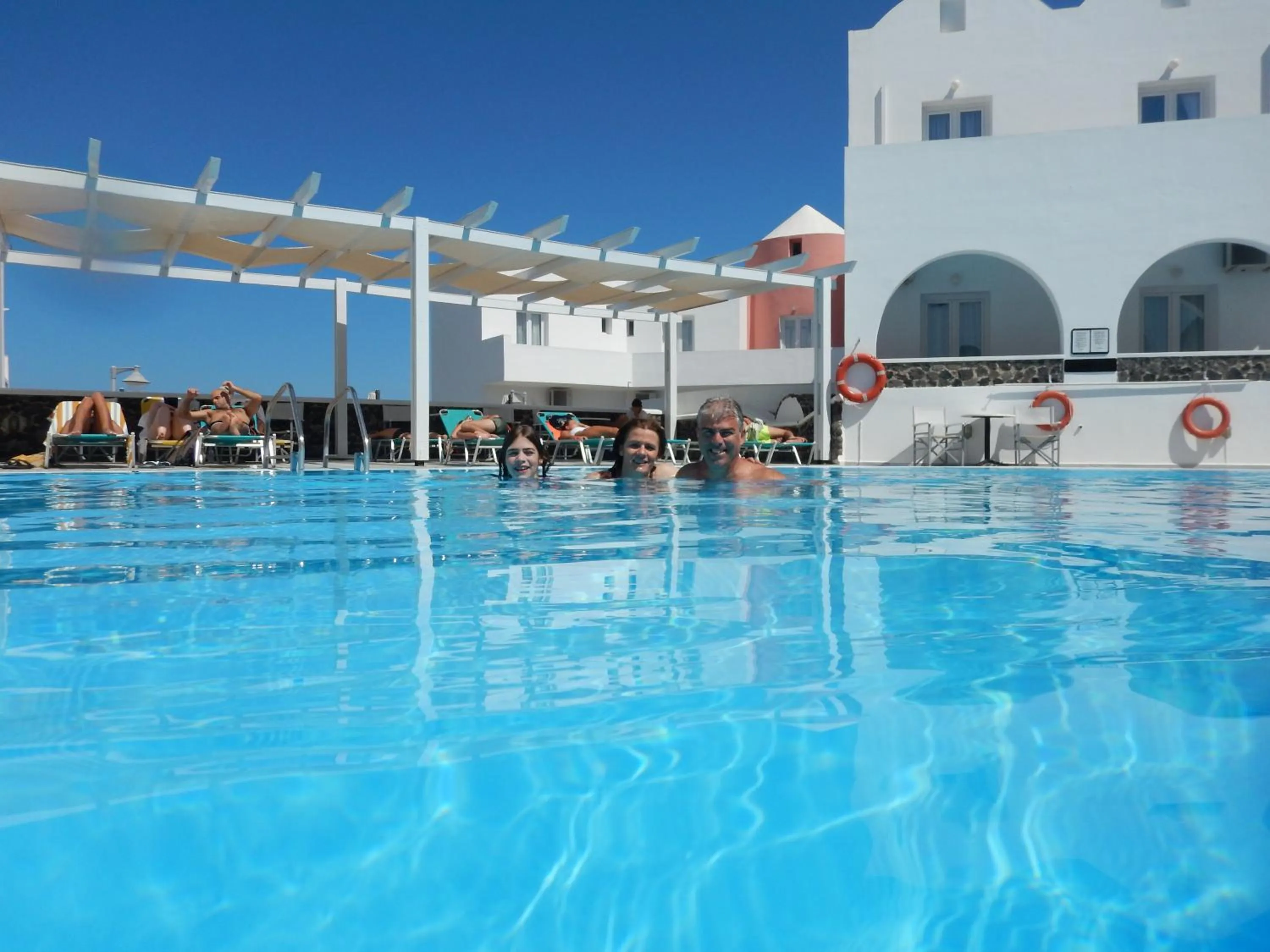 Swimming pool in New Haroula